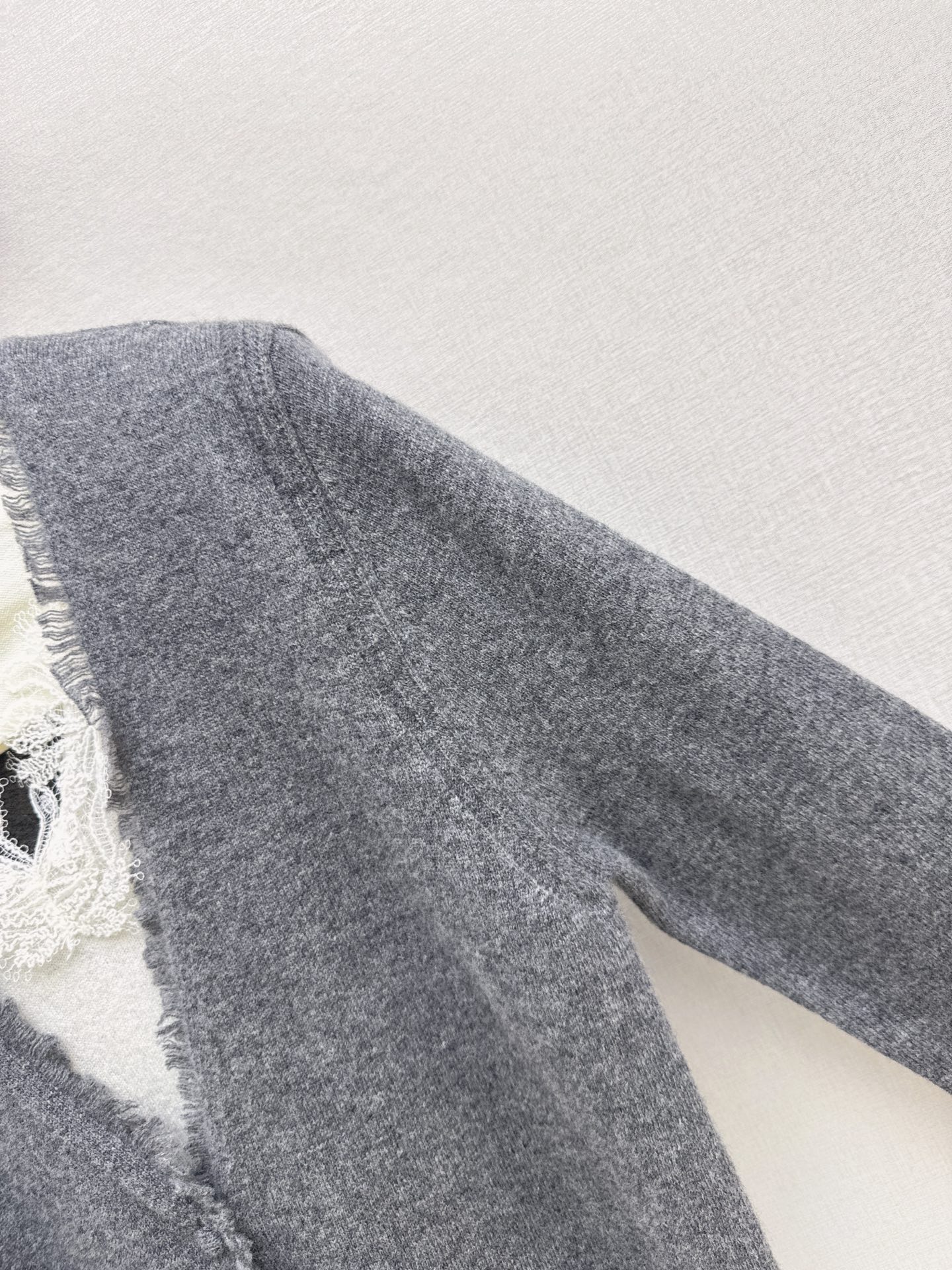 ES 26fw lace contract wool cardigan