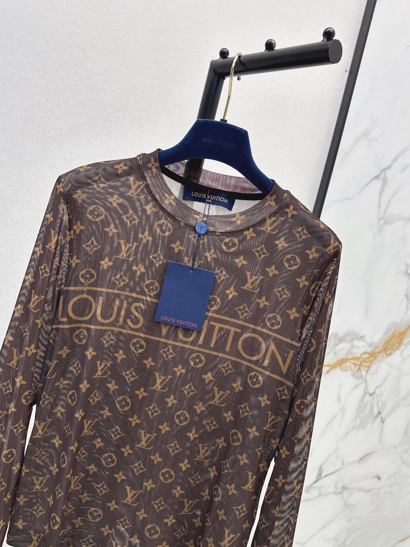 Loui 26fw print mesh basic tee
