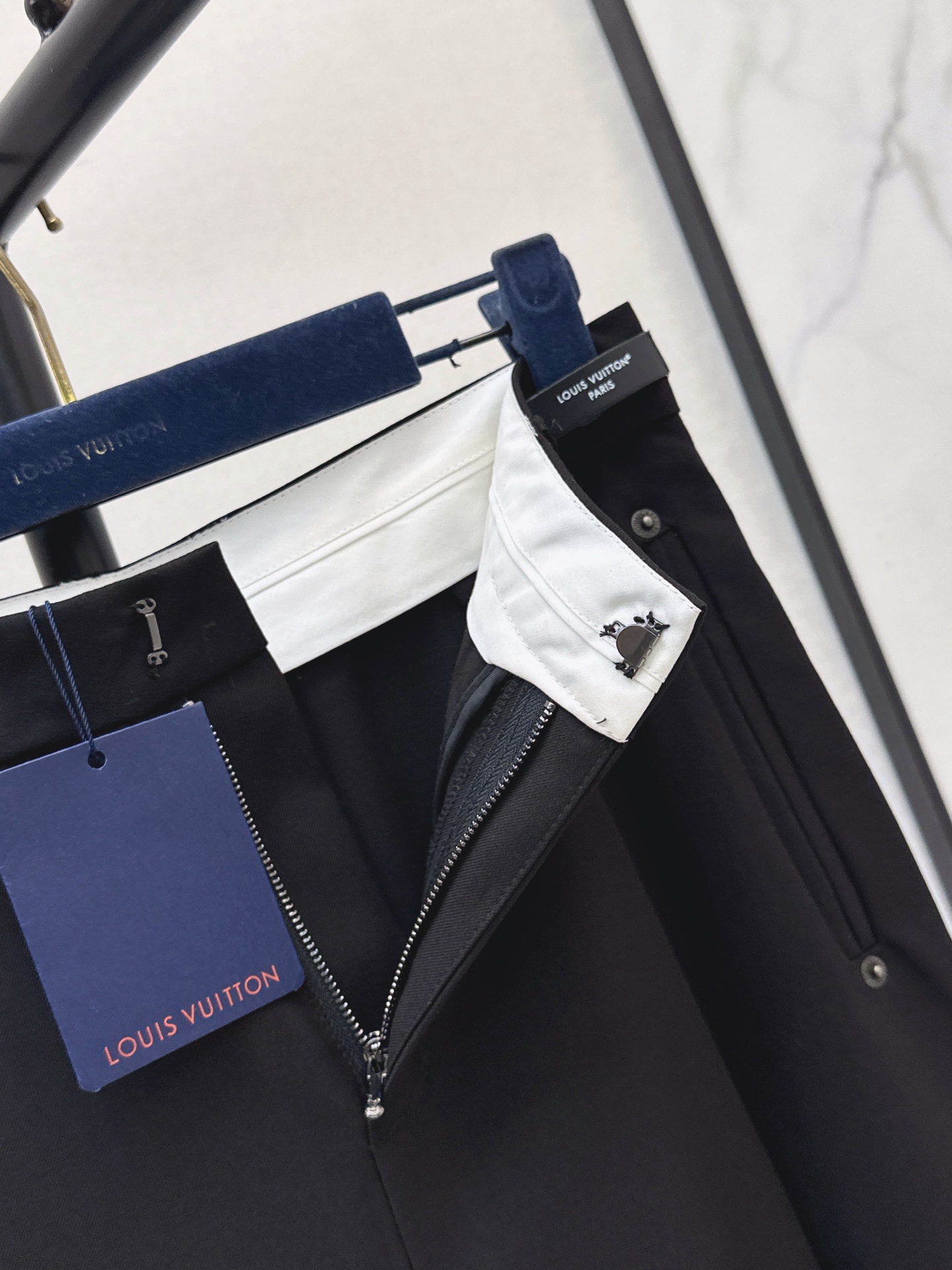 Loui 26fw suit pants