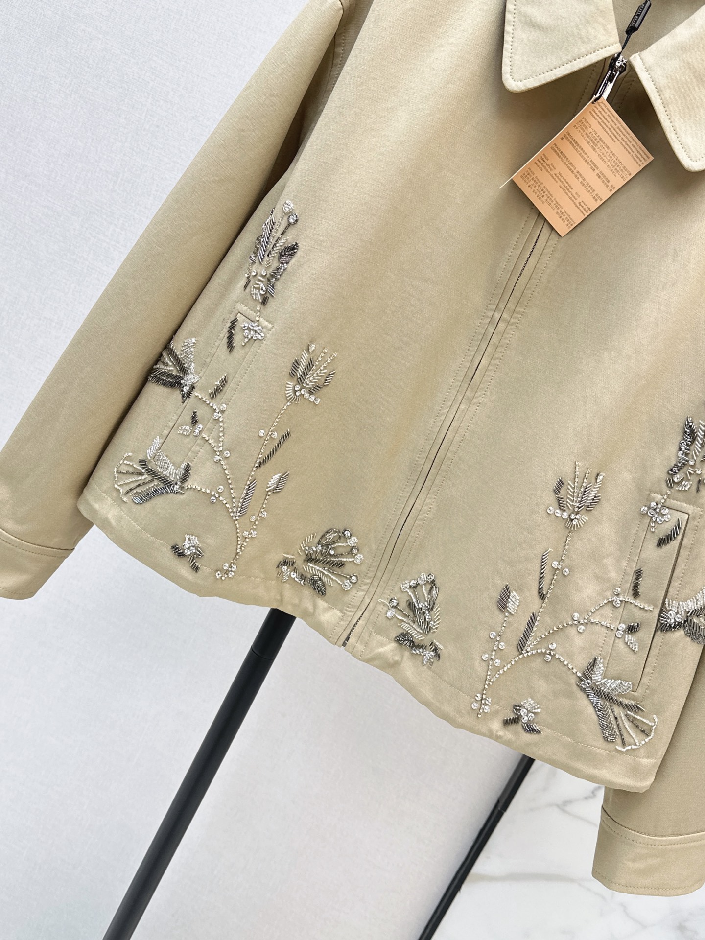 Miu 26fw beading cropped trench coats