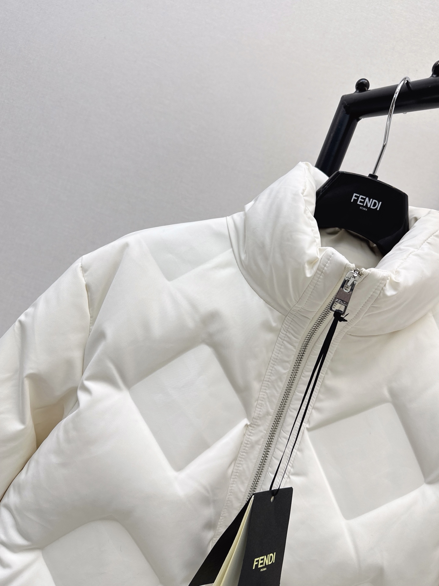 Fen 26fw down jacket