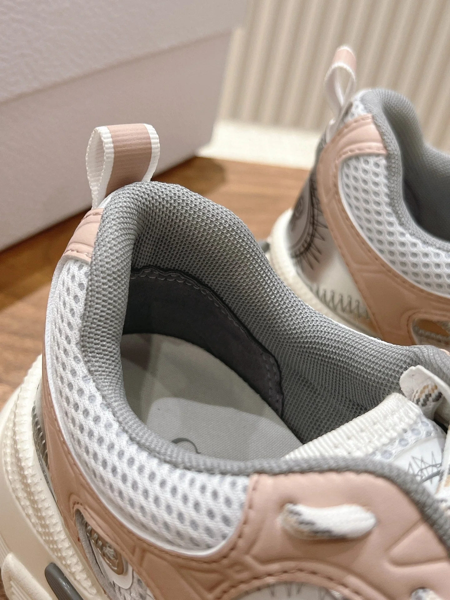 D chrono sneaker
