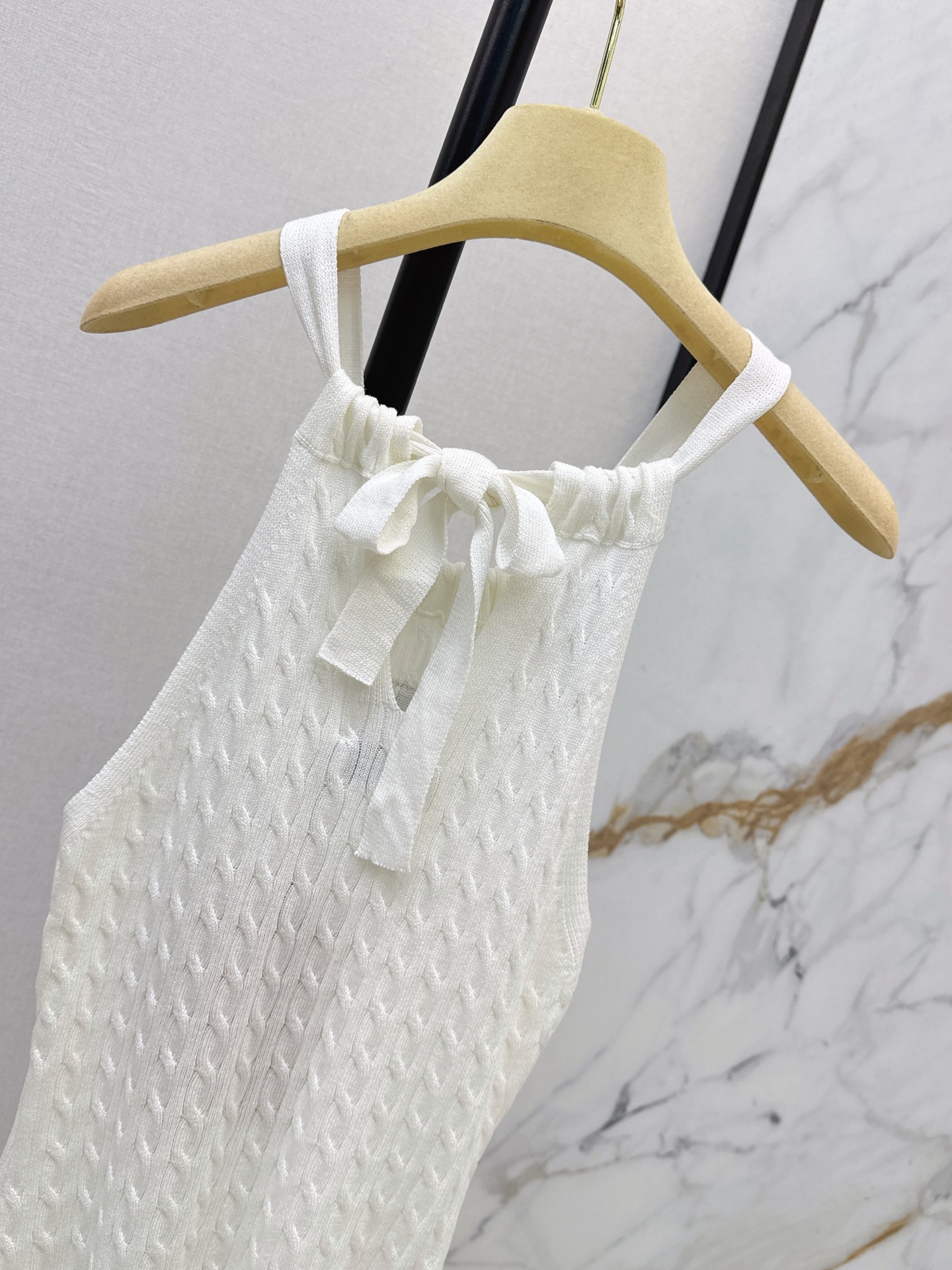 Miu 26fw slim-fit knit slip dress