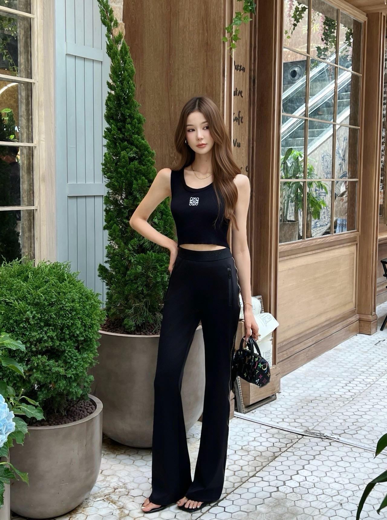 Loui 26fw flared pants