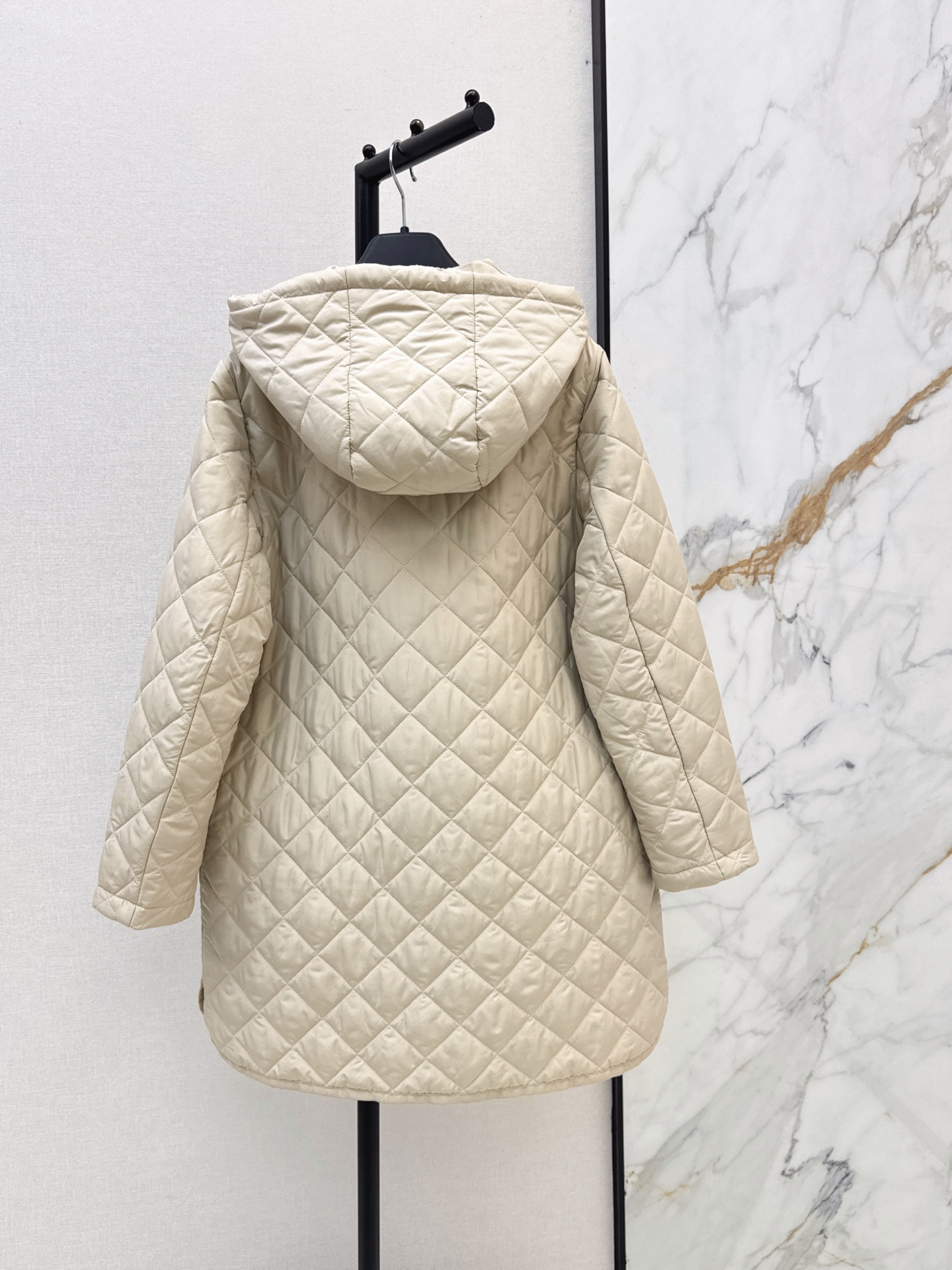 Max 26fw hooded padded jacket