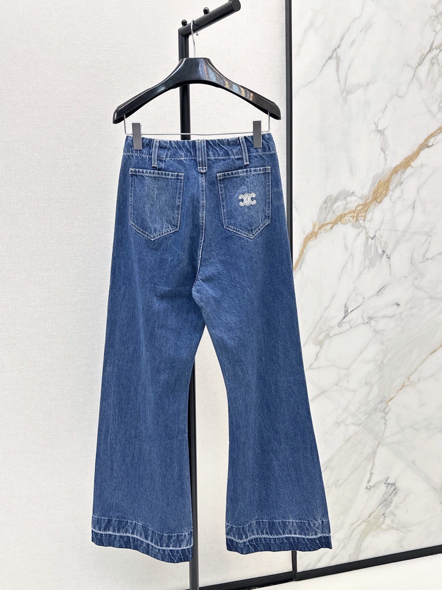 Celi 26fw flared jeans