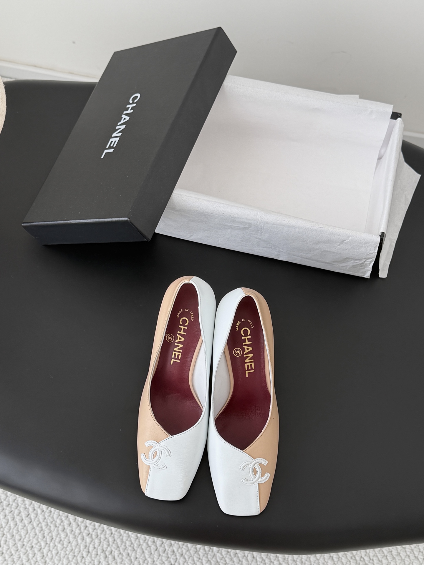 Chan 26k high heel