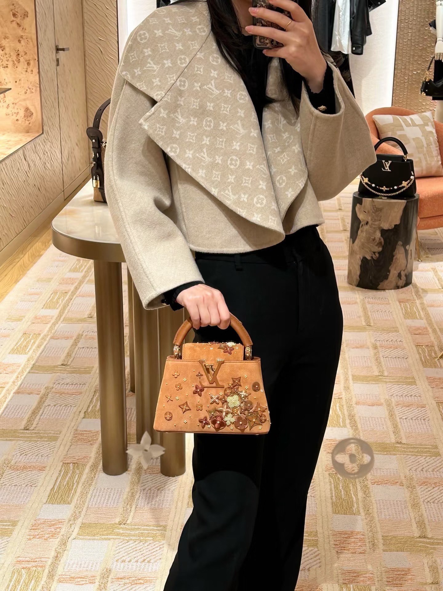 Loui 26fw cropped jacket