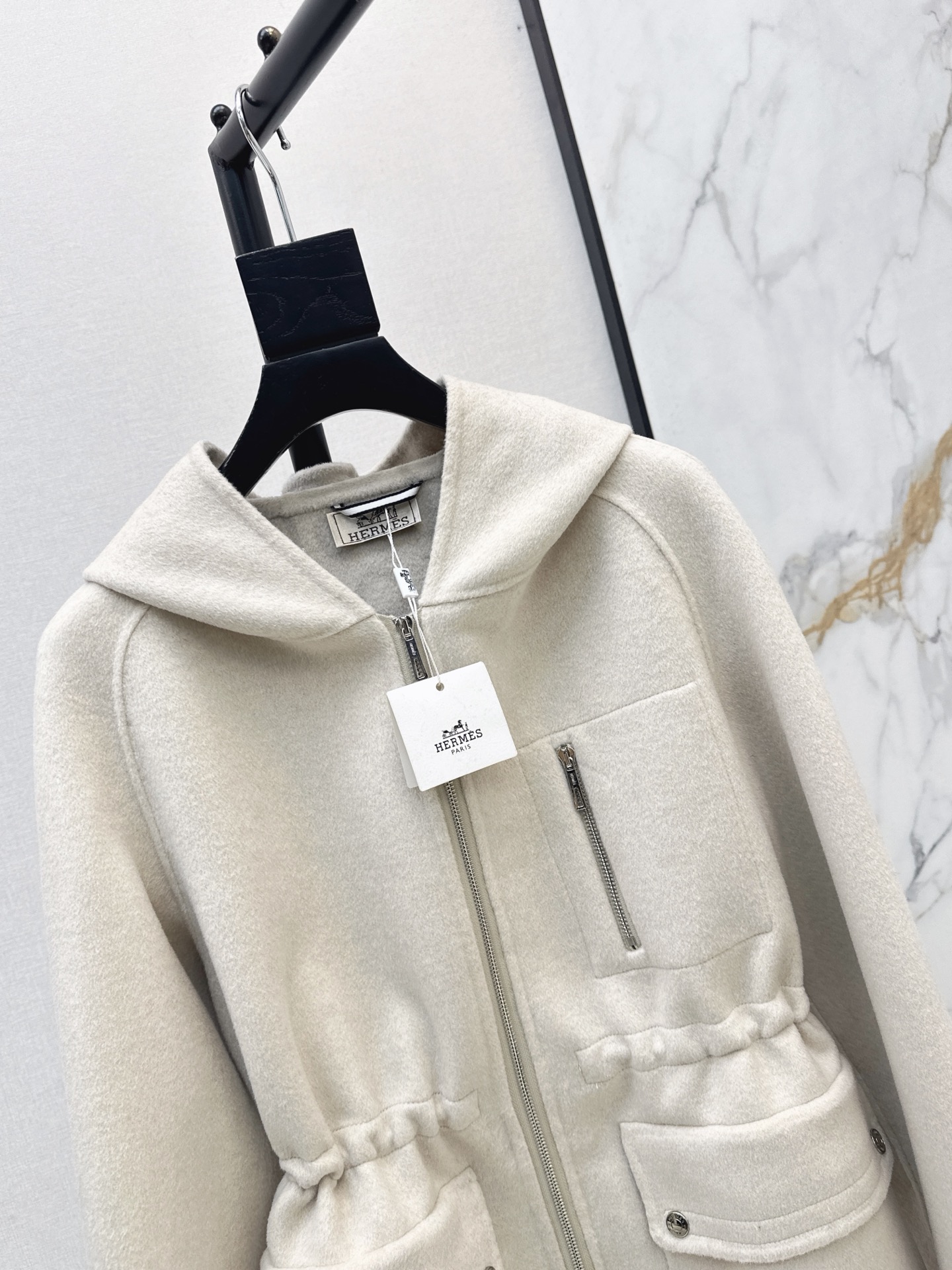 Her 26fw drawstring hooded overcoats