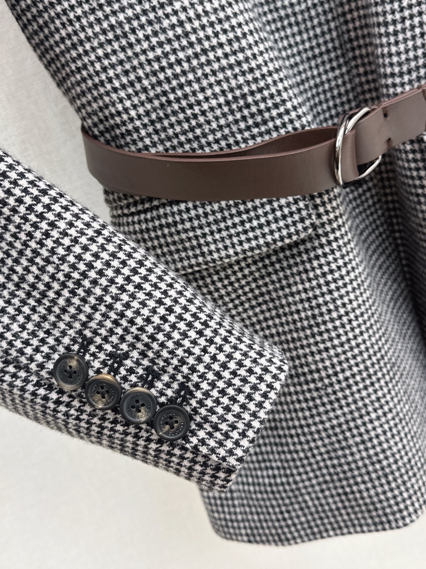 Brun 26fw houndstooth blazer