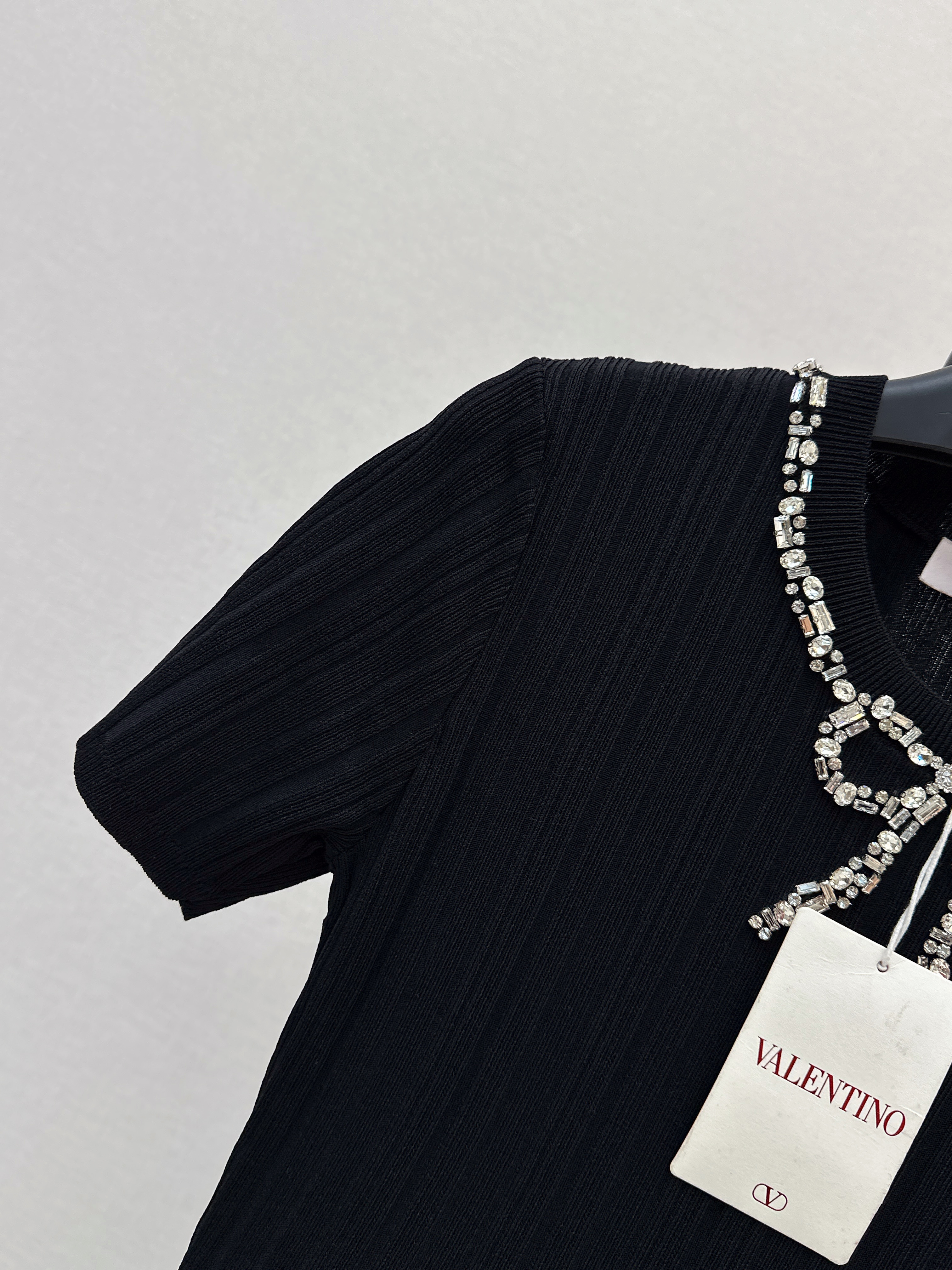 Valen 26ss beading knit contract dress