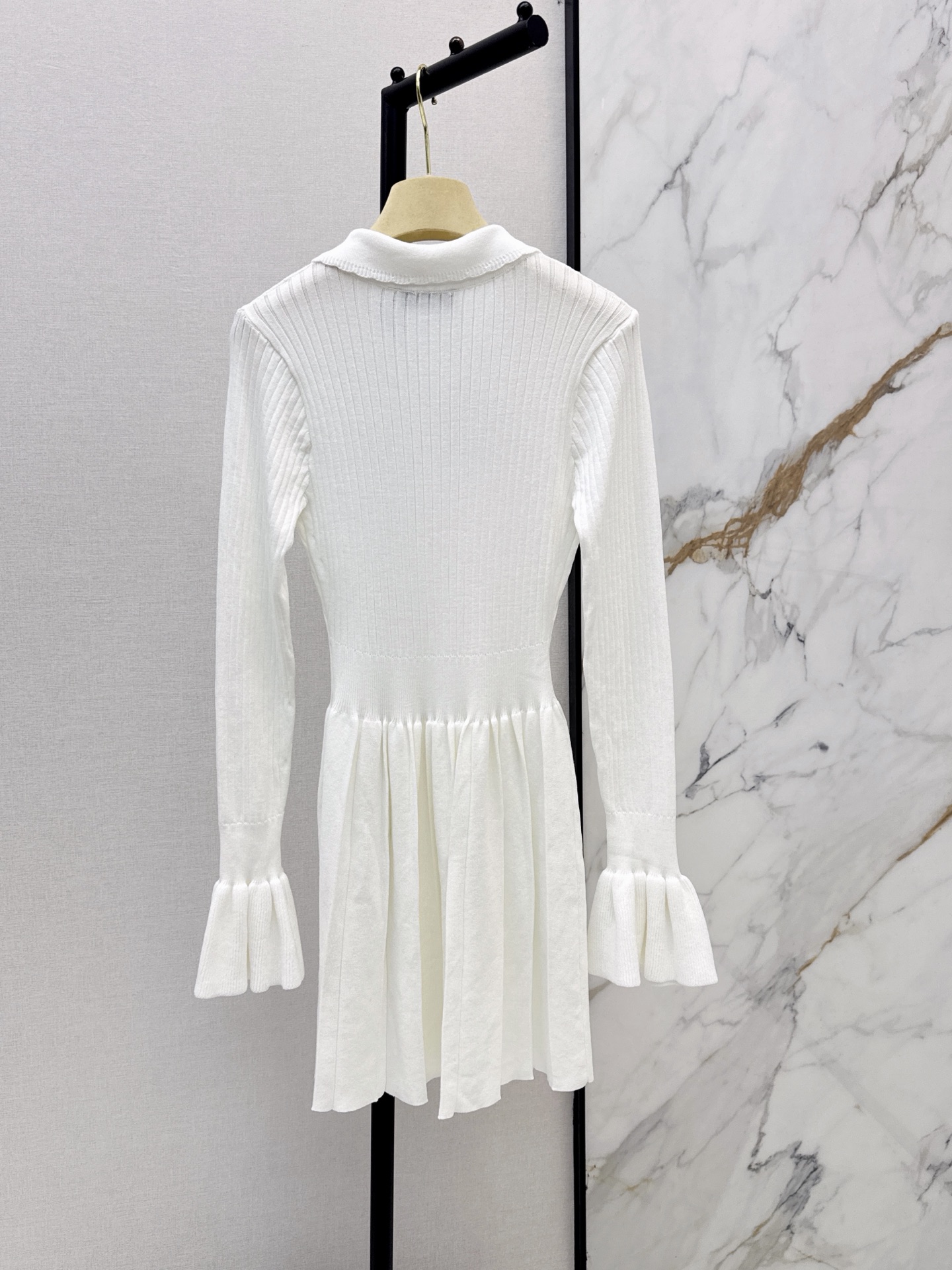 Miu 26fw slim-fit knit dress