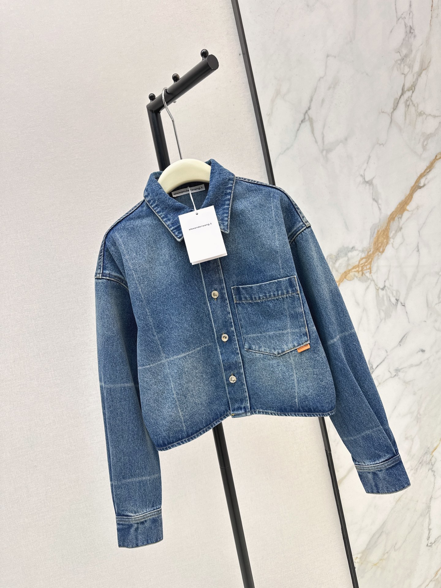 Alex 26fw cropped denim shirt