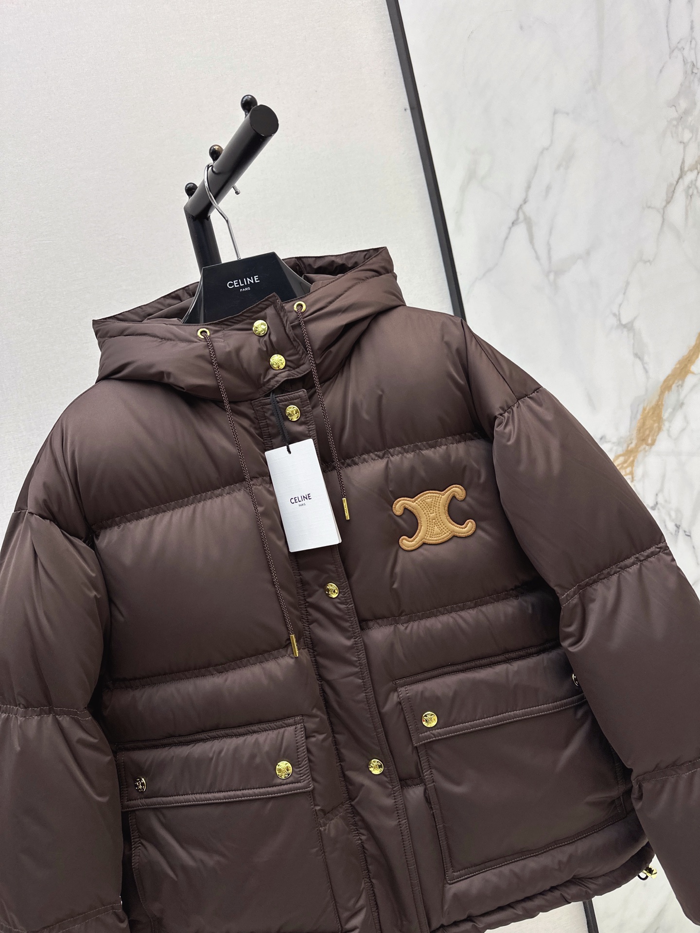 Celi 26fw hooded down jacket