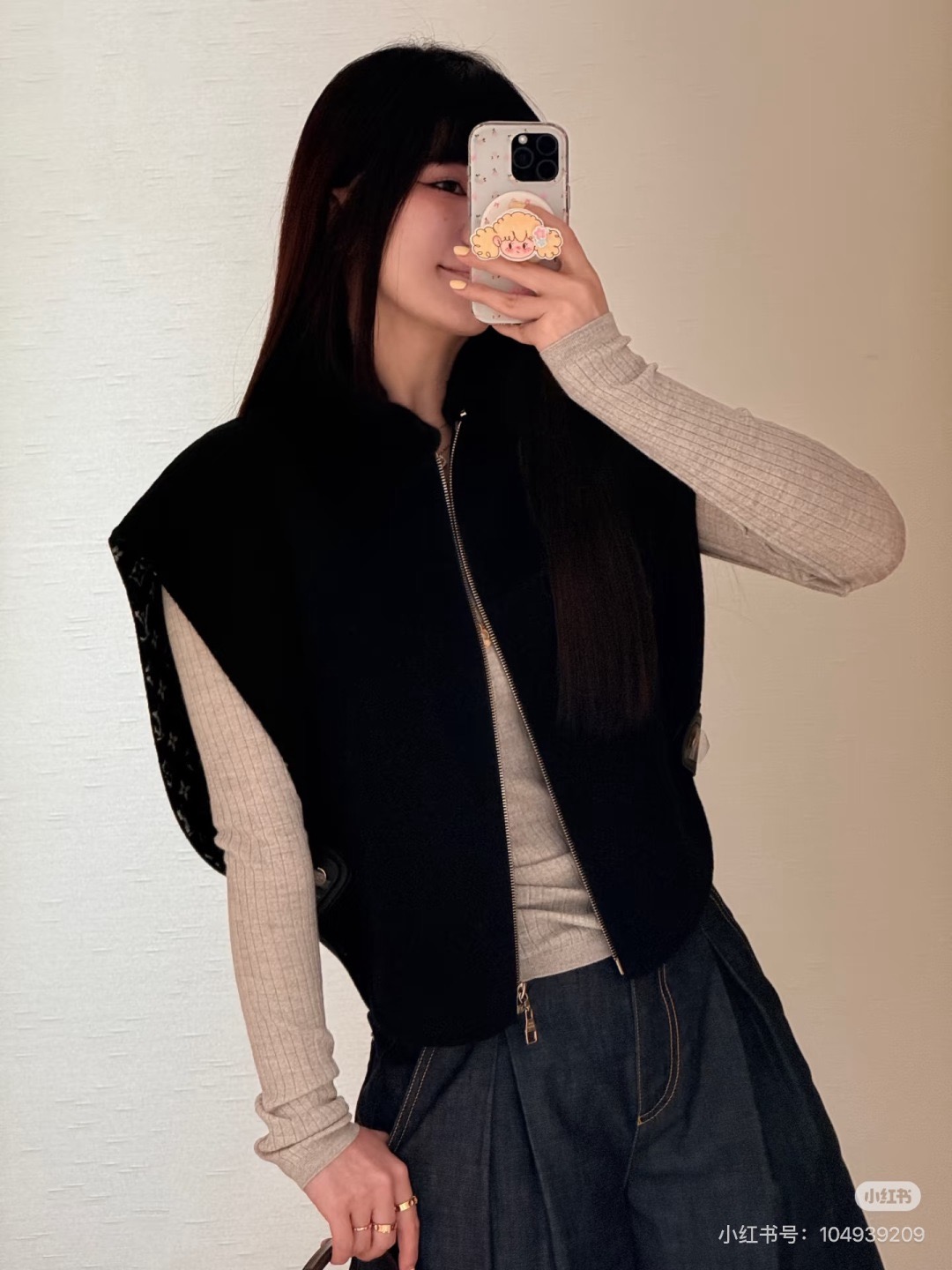 Loui 26fw fur-trim wool vest