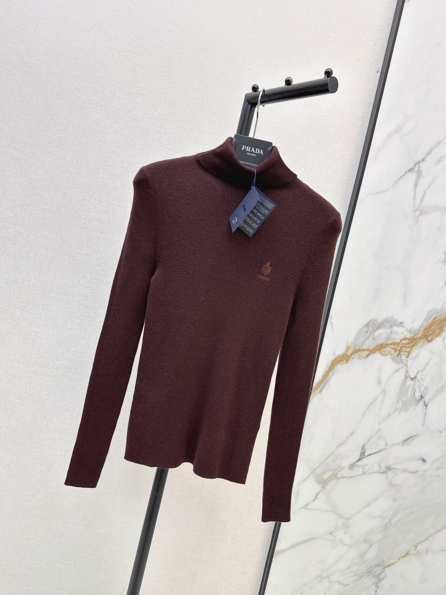 Pra 26fw knit high neck basic tee