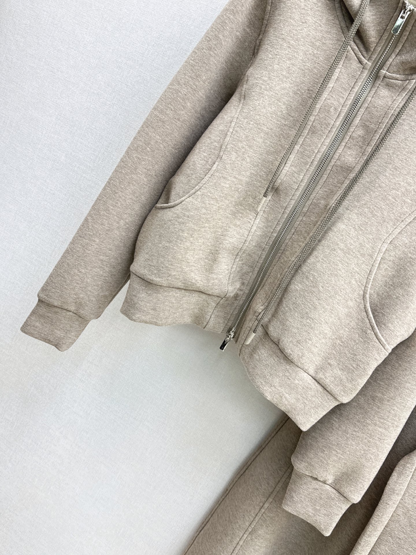 Brun 26fw hooded zipper jacket pants sets