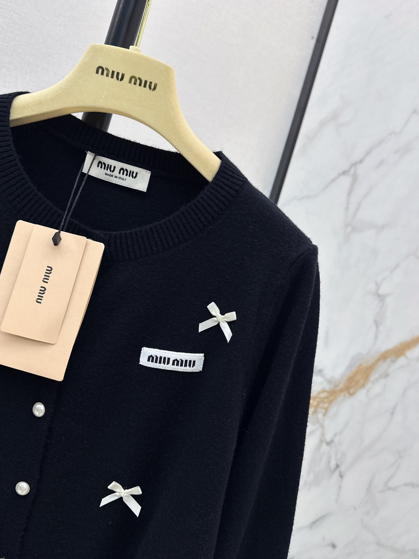 Miu 26fw bow cardigan