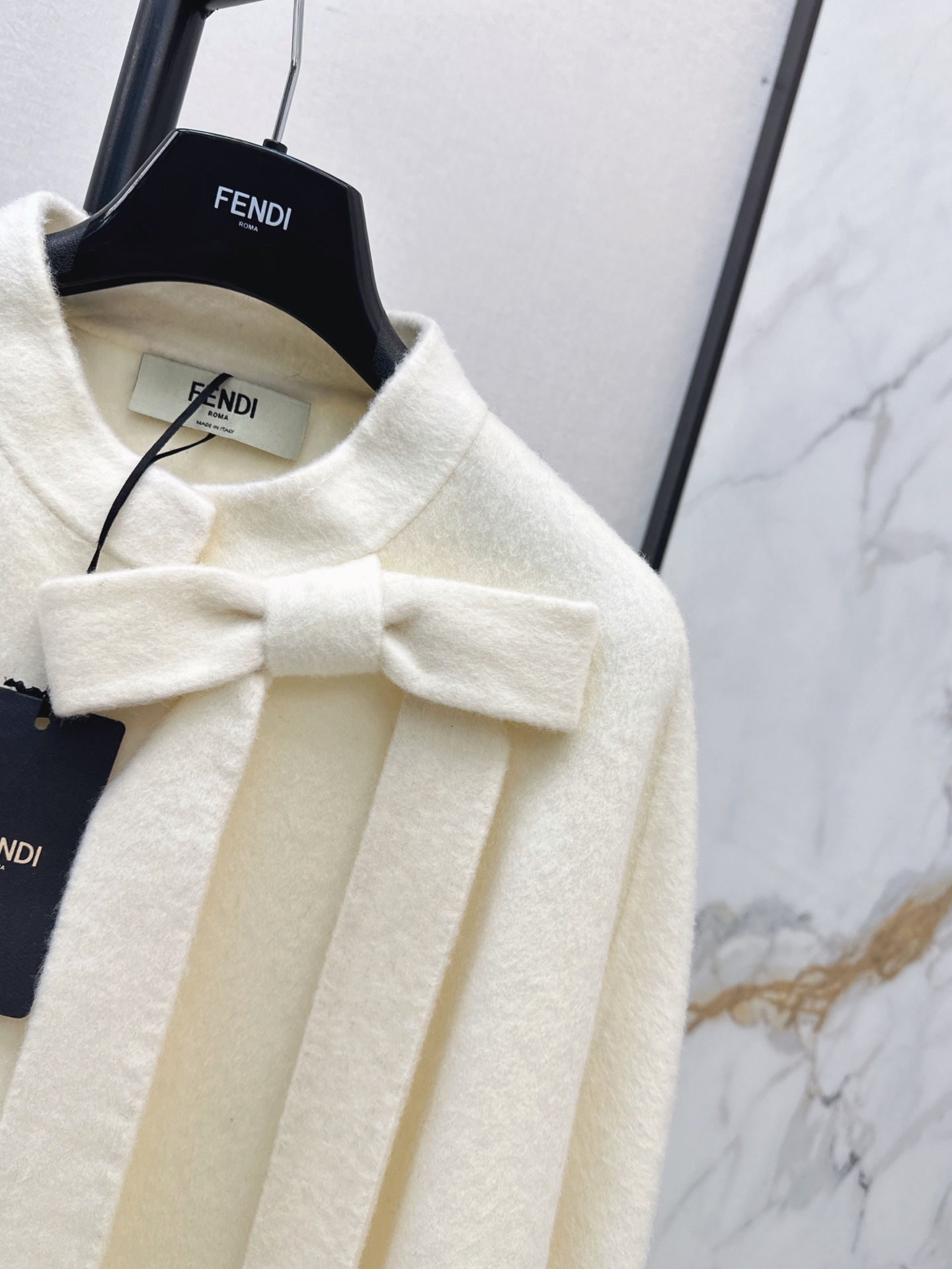 Fen 26fw woolen cape jacket