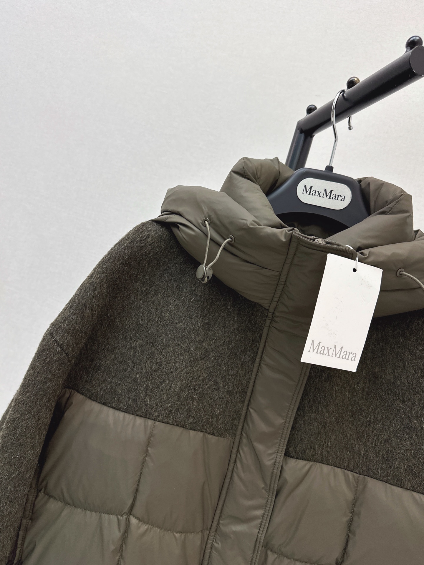 Max 26fw hooded wool contract down jacket