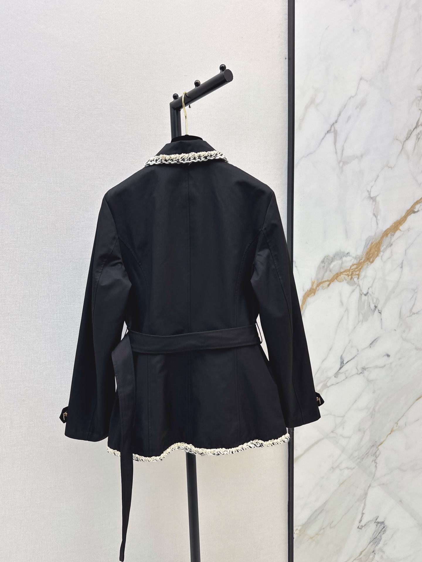 Chan 26fw belted cropped trench coats