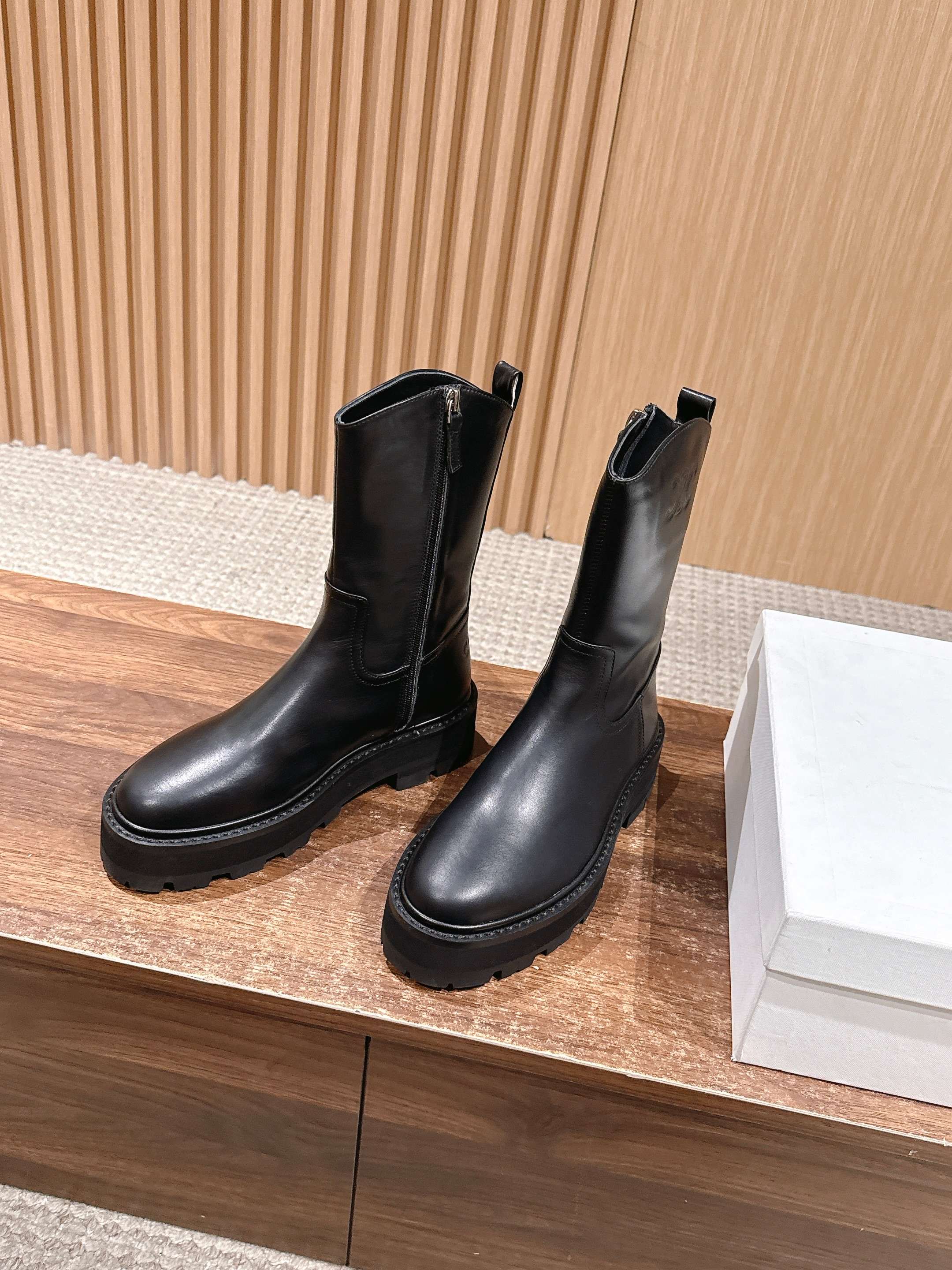 Celi 25fw boots