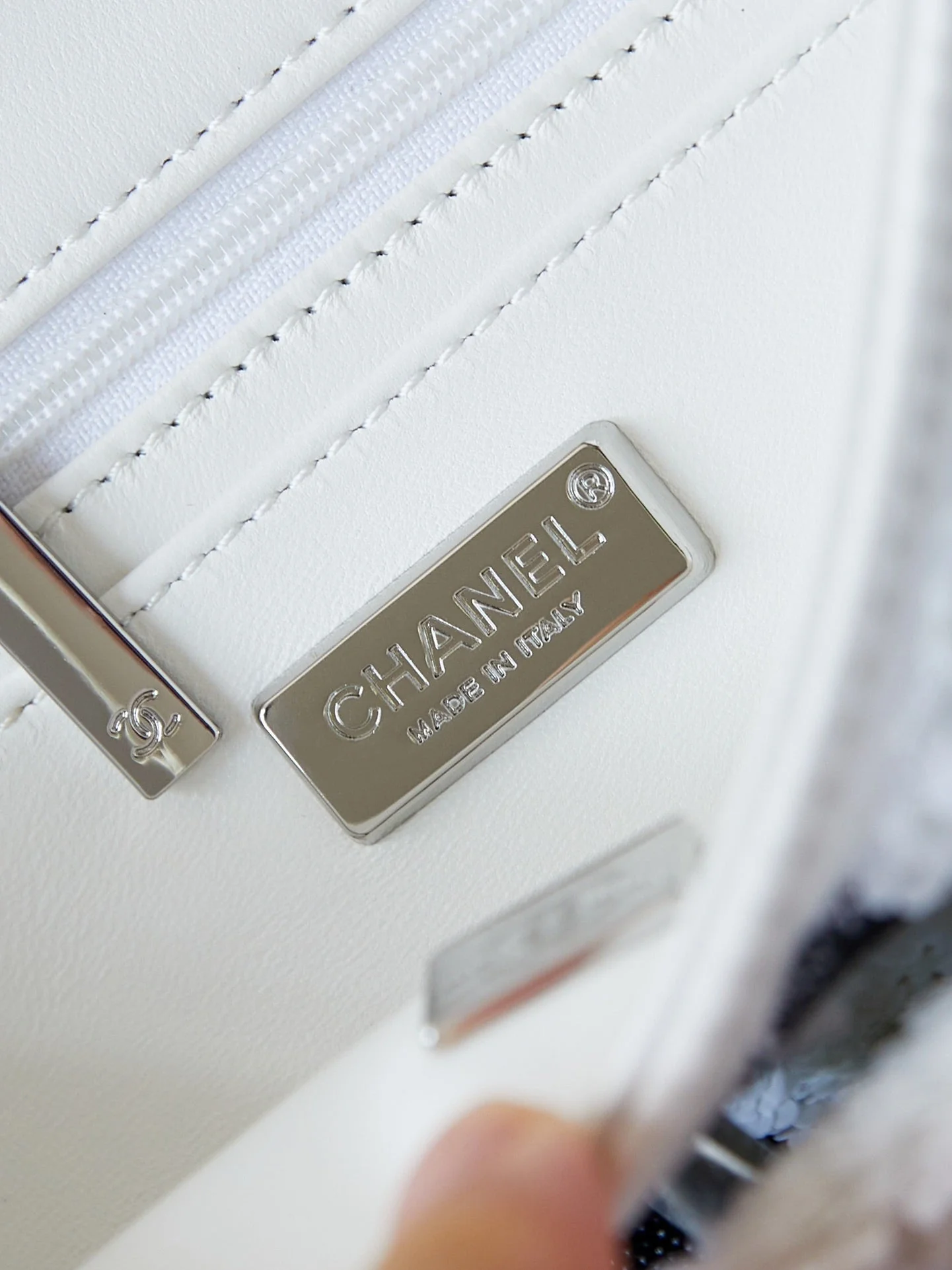 Chan shoulder bag