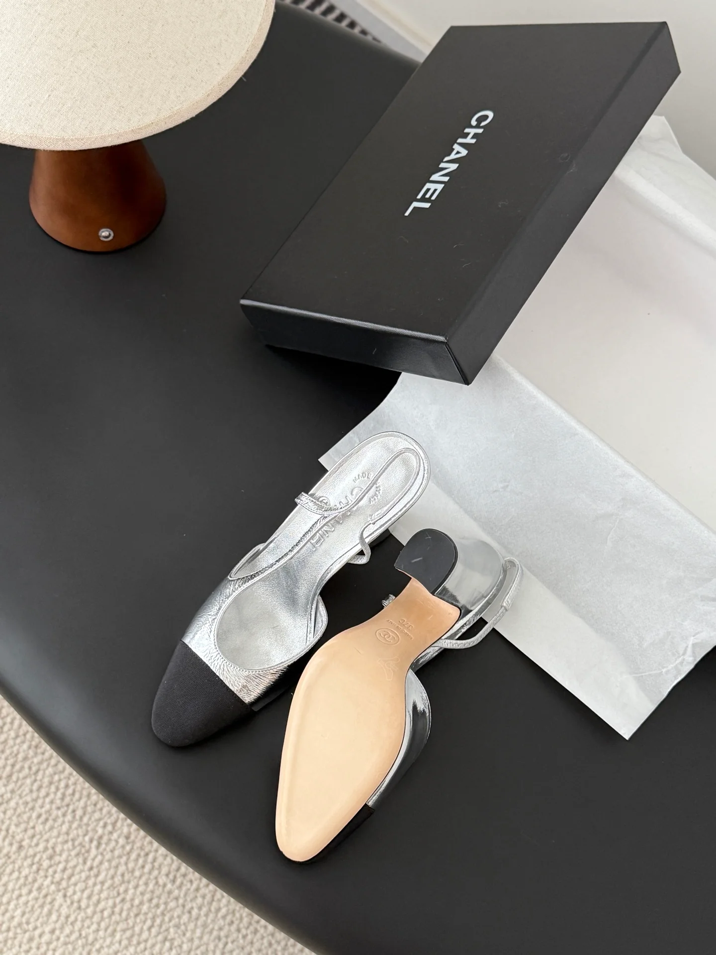 Chan 25fw slingback heels