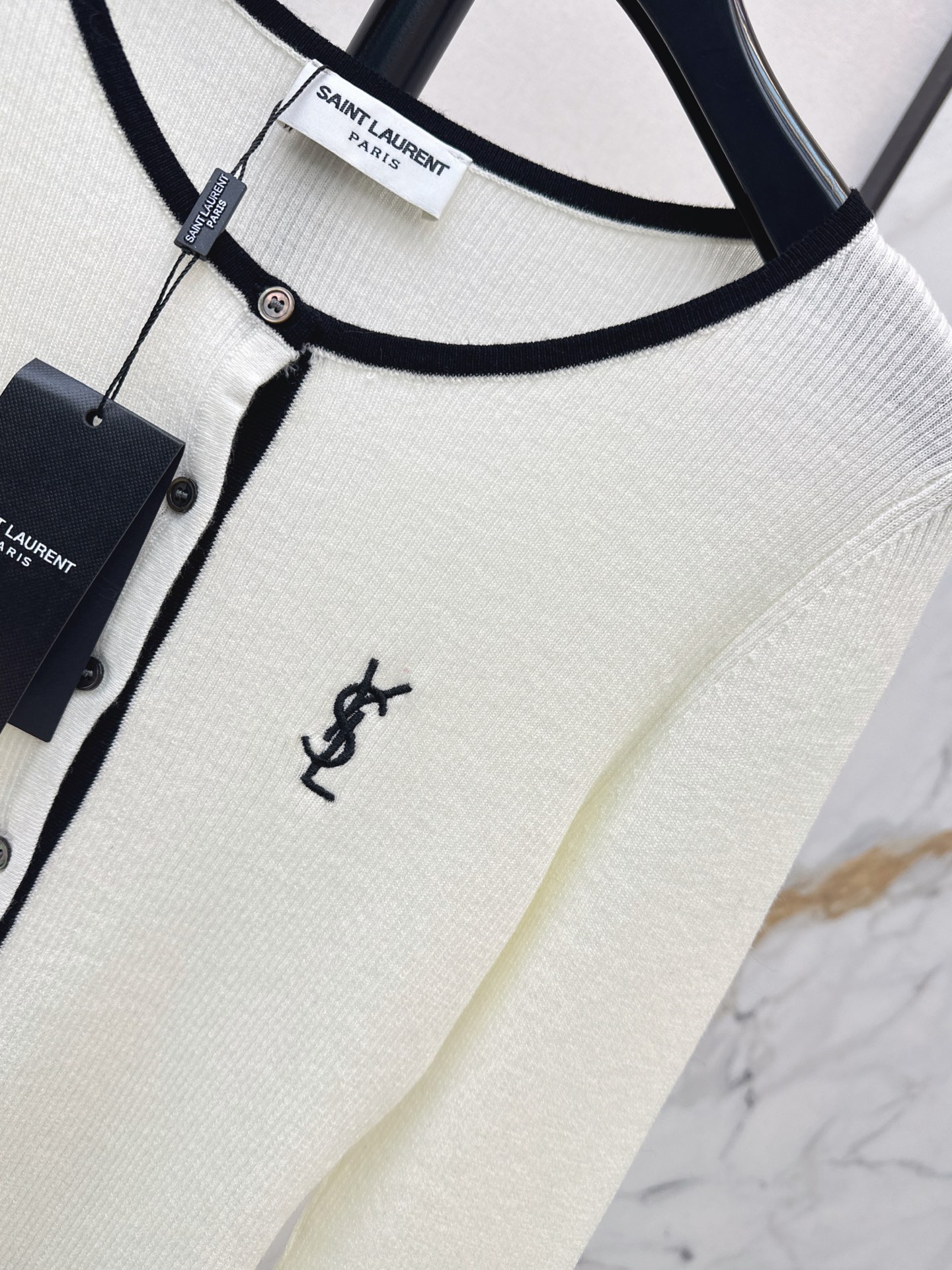 Sain 26fw slim-fit cardigan