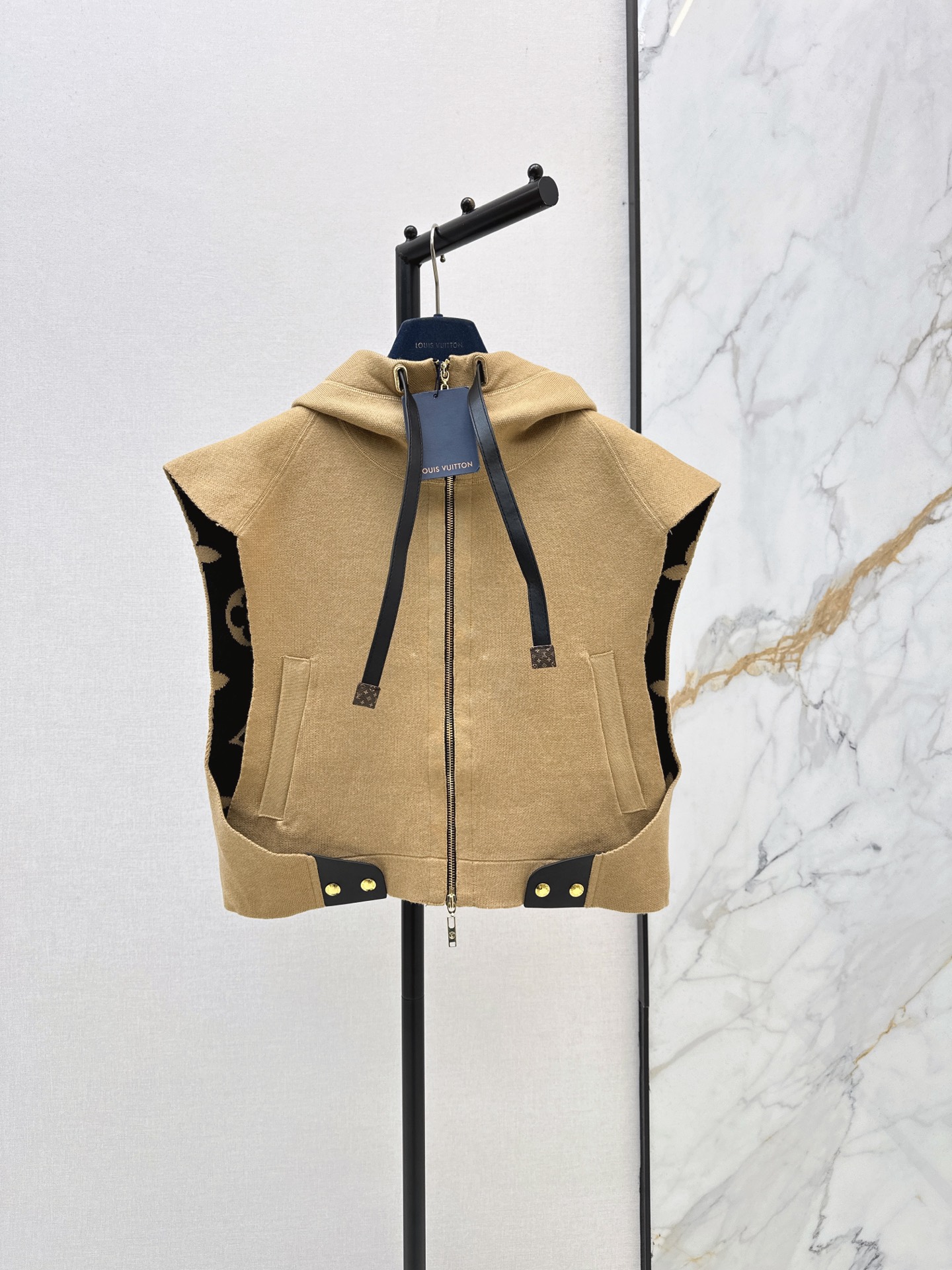 Loui 26ss hooded cape vest jacket