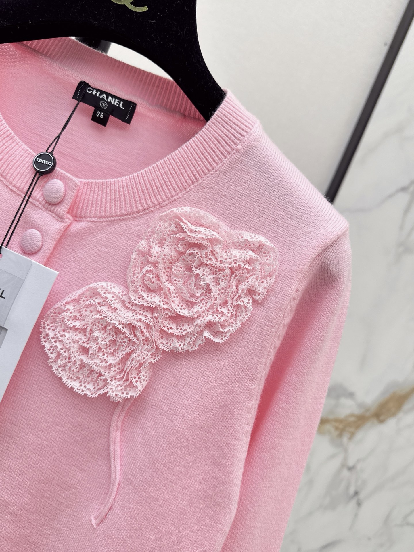 Chan 26fw 3d floarl knit cardigan