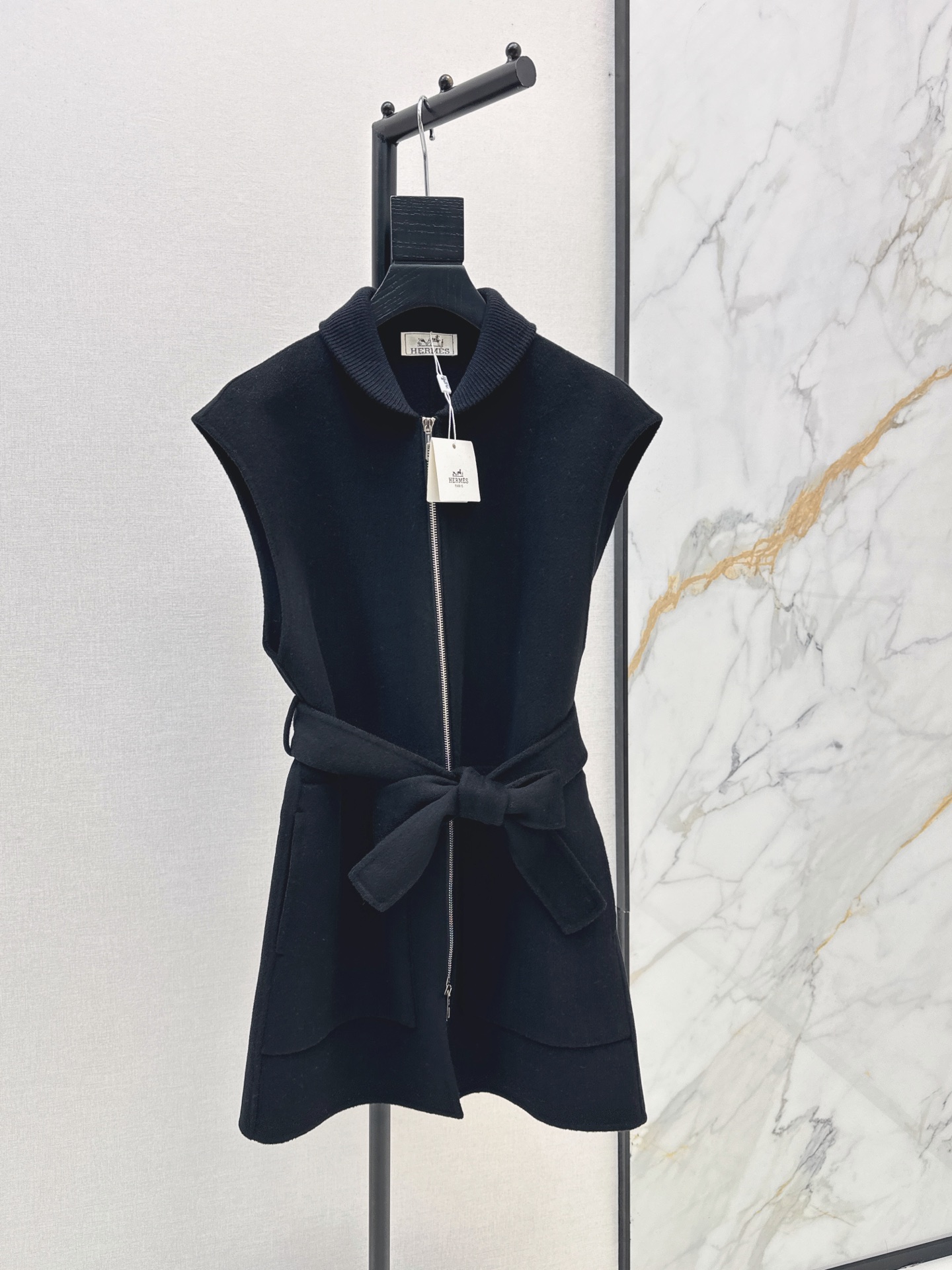 Her 26fw woolen belted vest