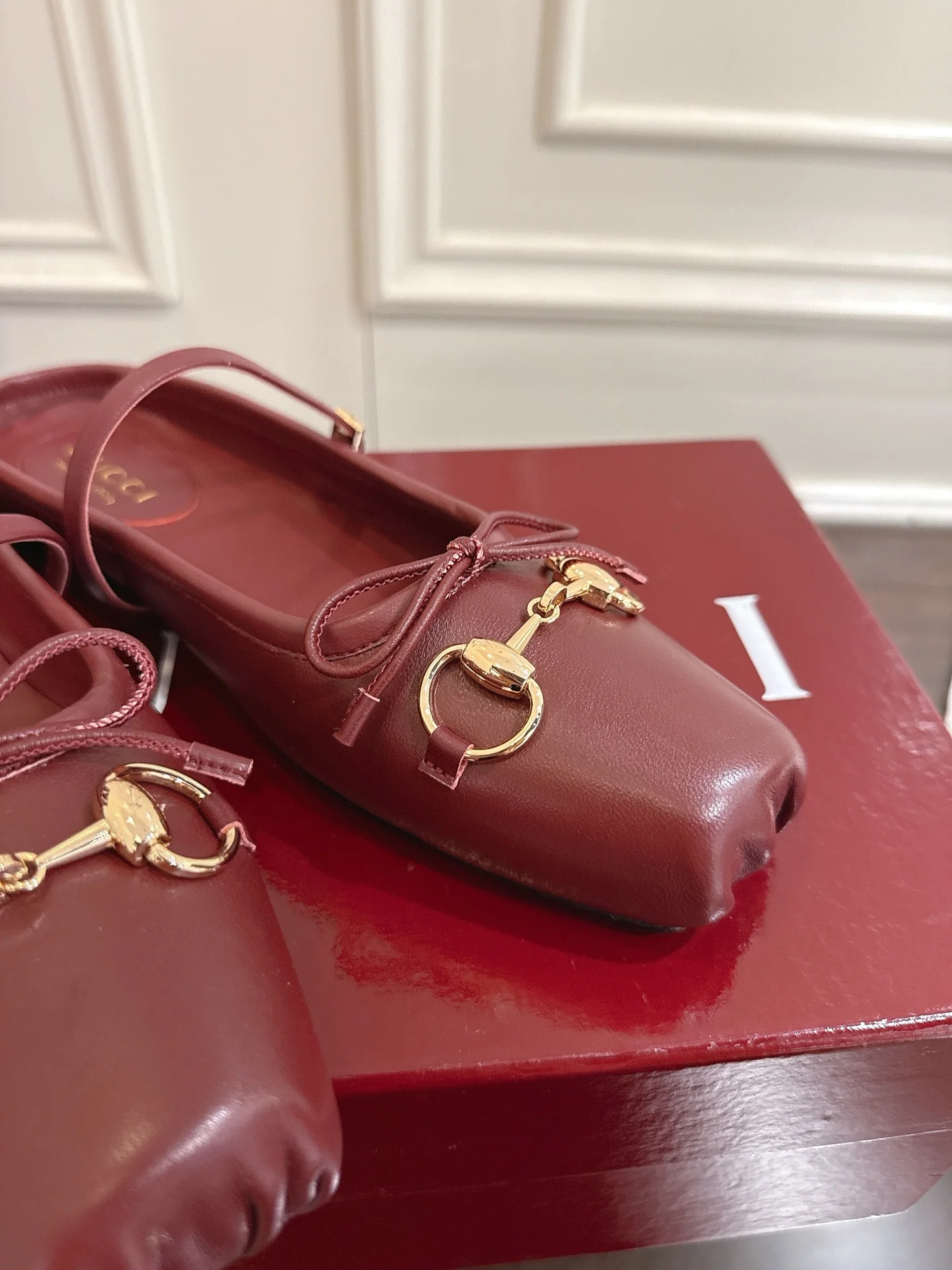 Guc 25fw mules