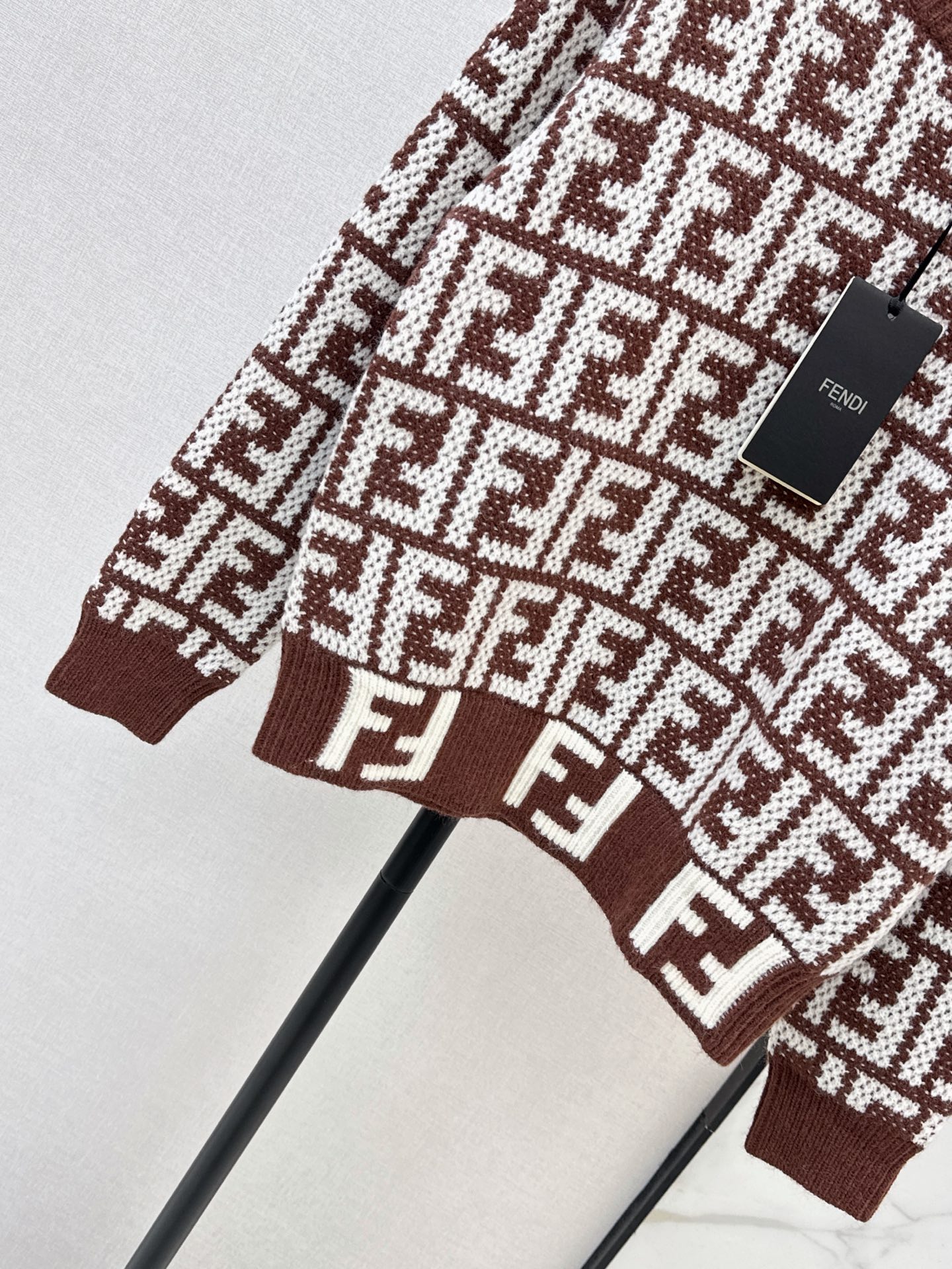 Fen 26fw jacquard sweater