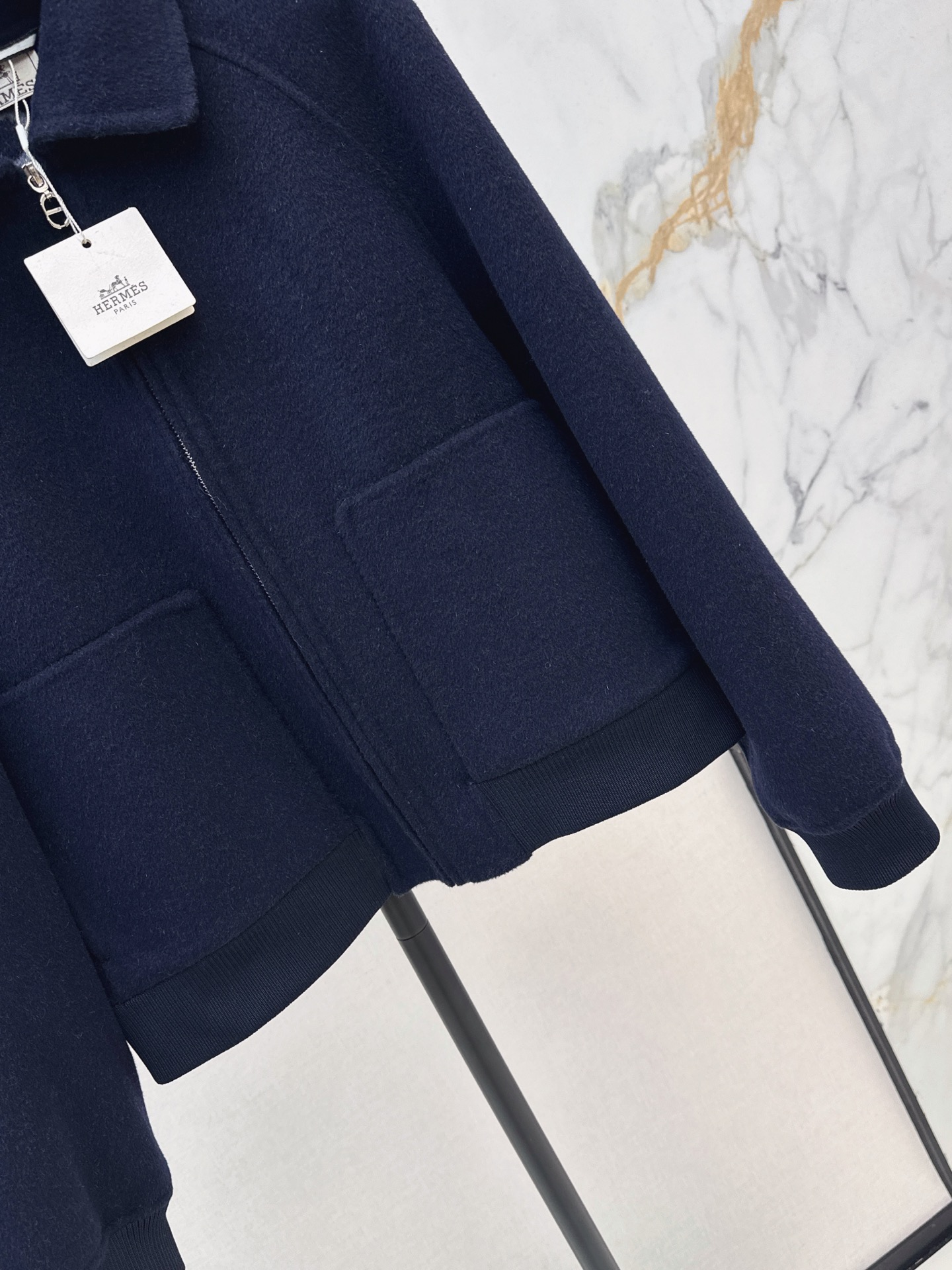 Her 26fw cropped jacket
