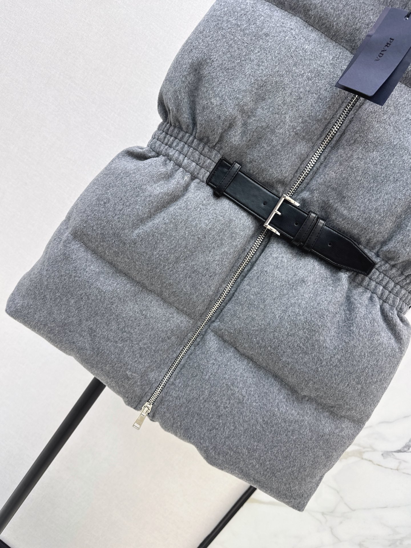 Pra 26fw woolen belted down vest