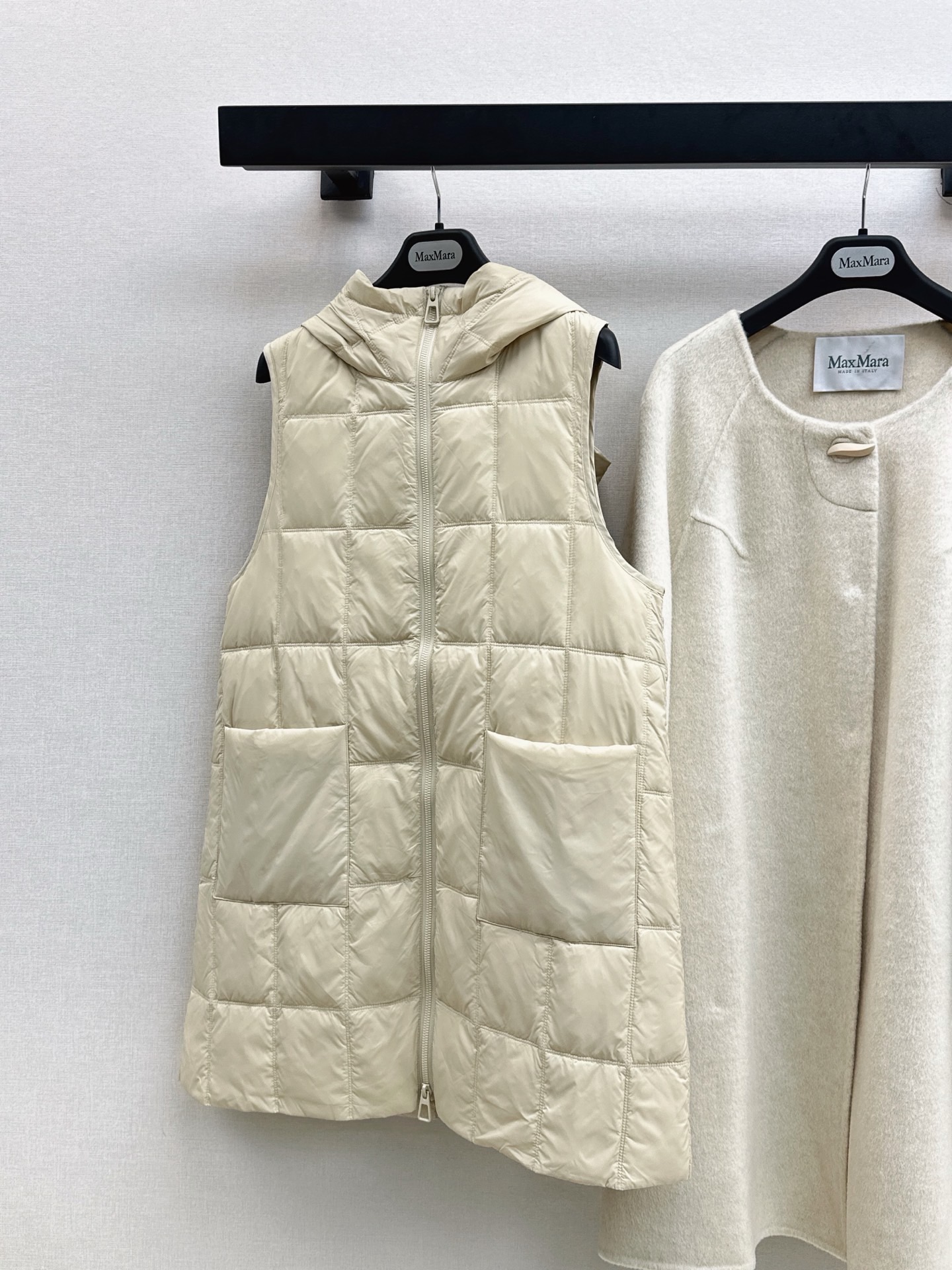 Max 26fw hooded down vest overcoats sets