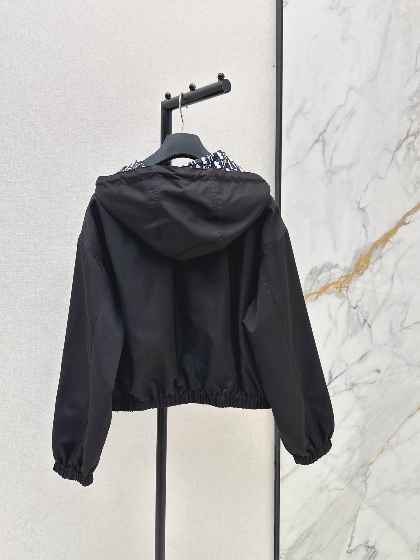 CD 26fw eversible hooded jacket