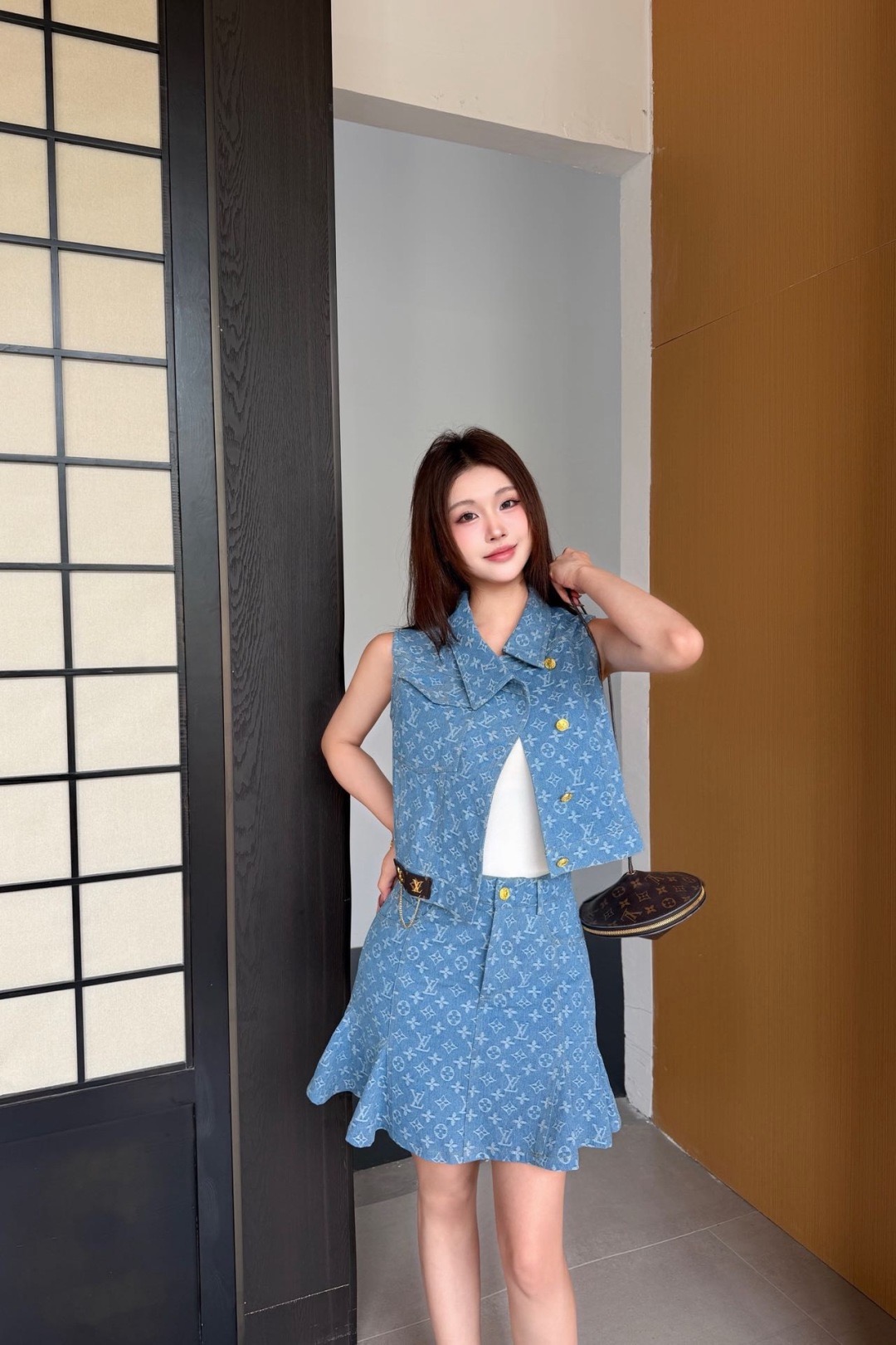 Loui 26fw denim skirt