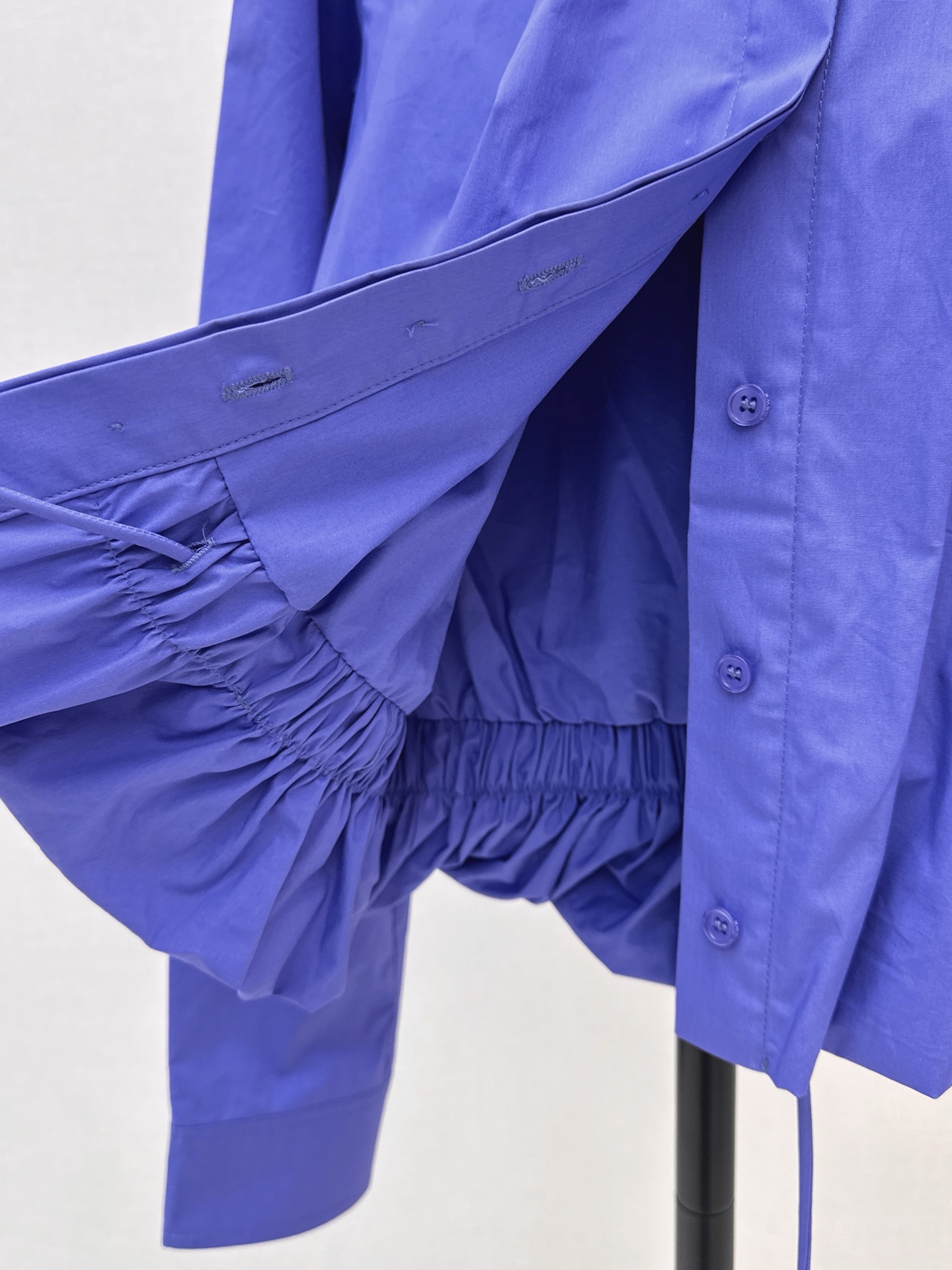 Loe 26fw drawstring shirt