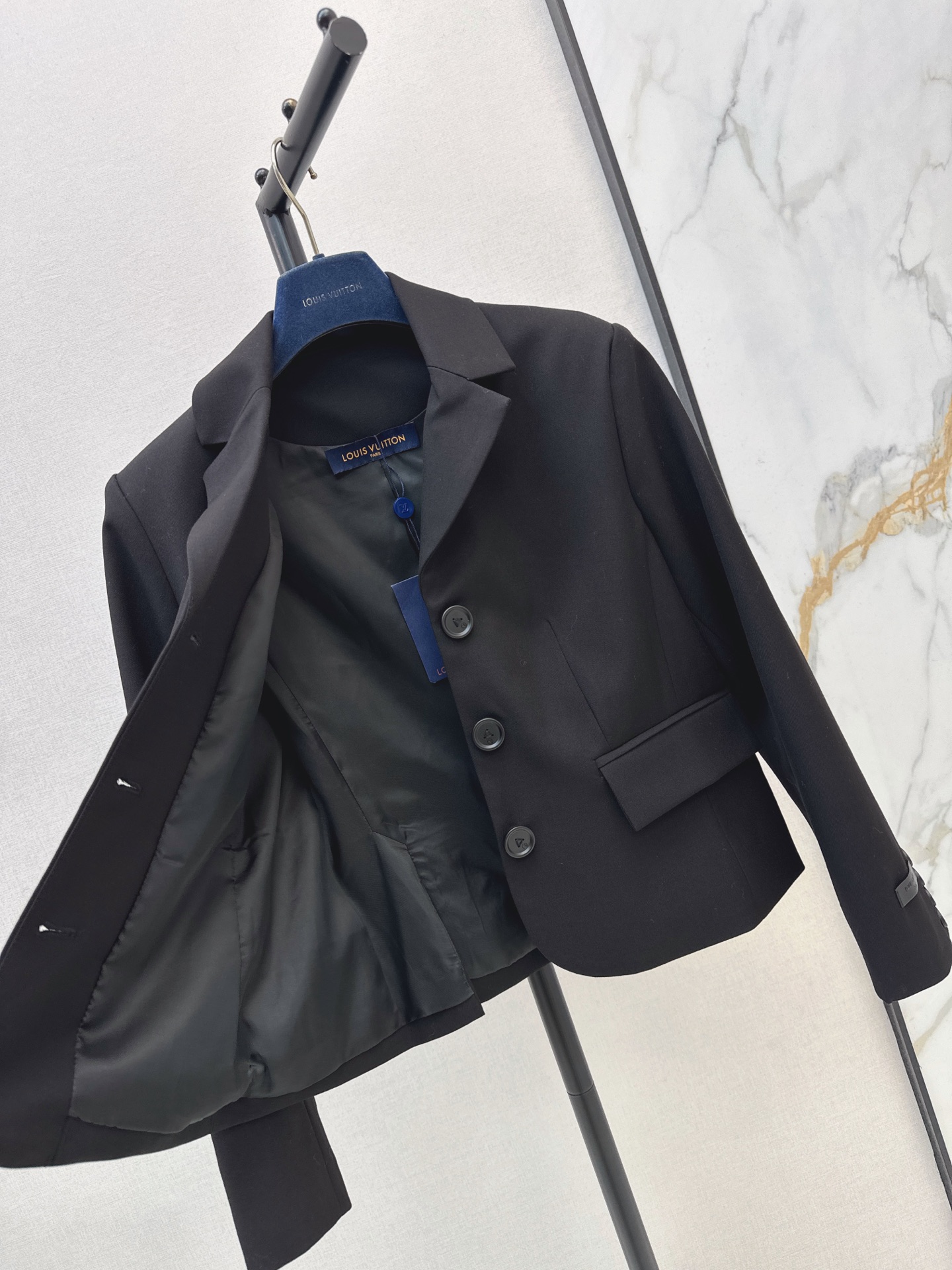 Loui 26fw cropped blazer