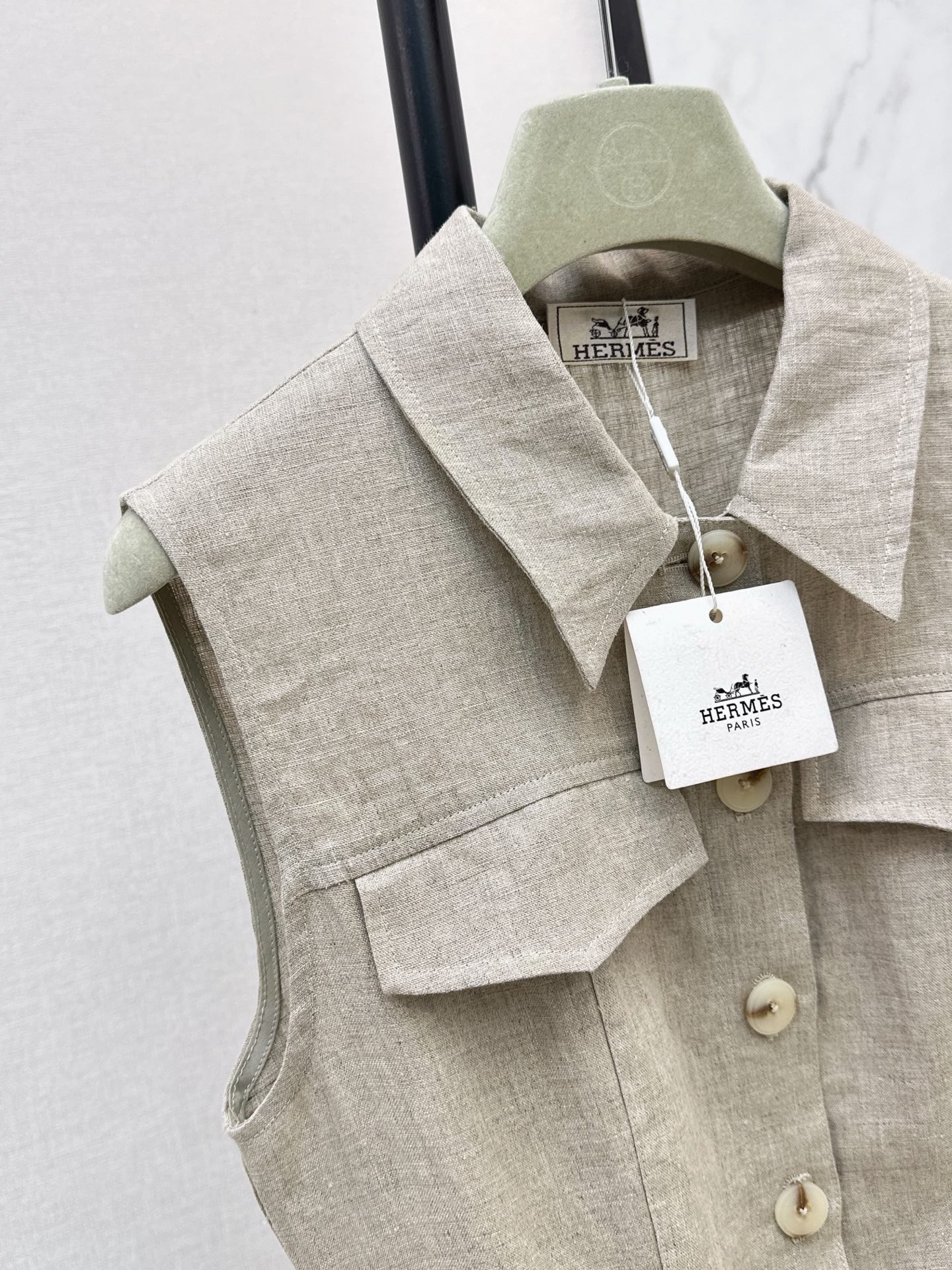 Her 26ss sleeveless linen dress