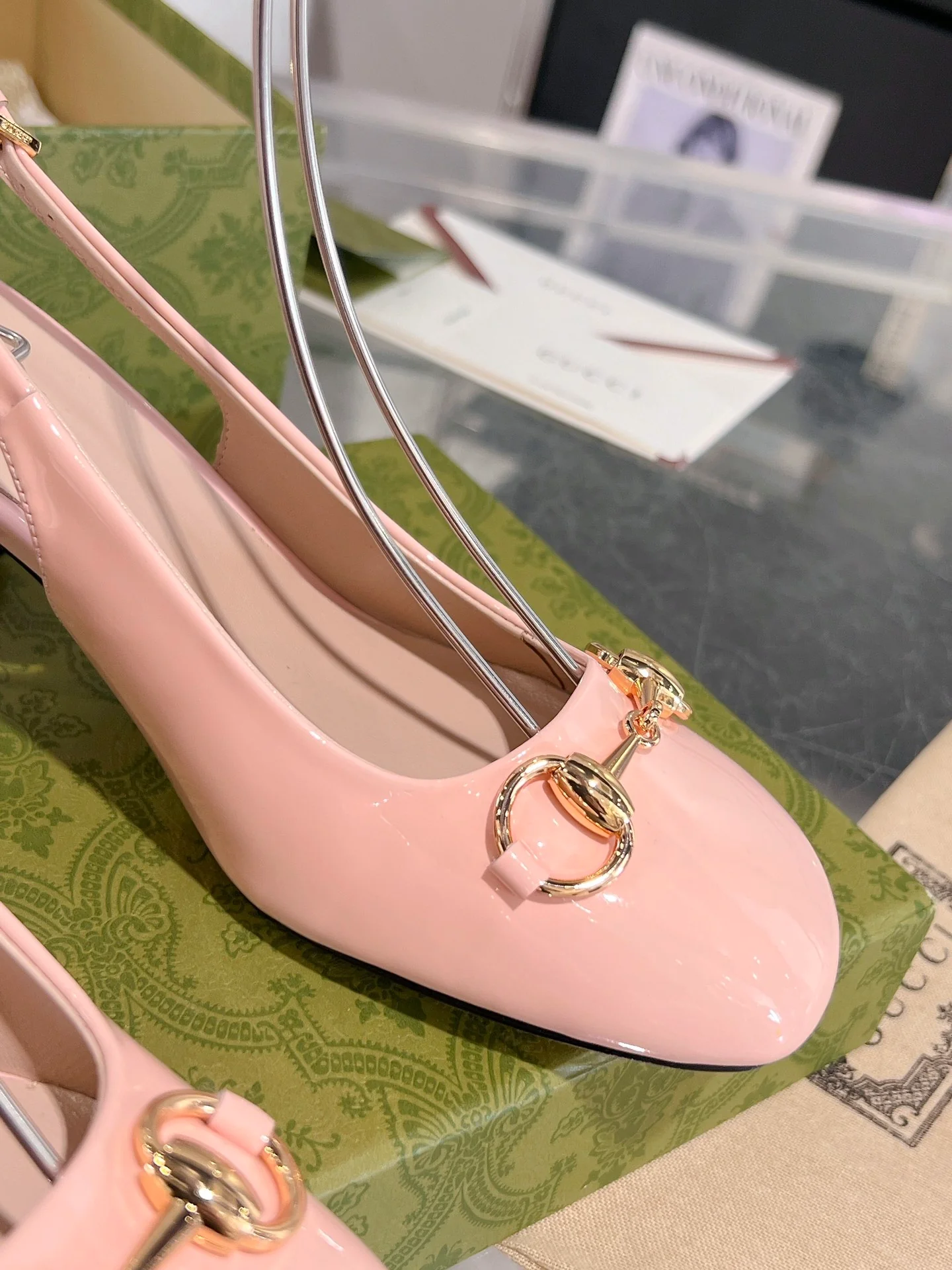 Gucc 26ss rhinestone slingback chunky heel