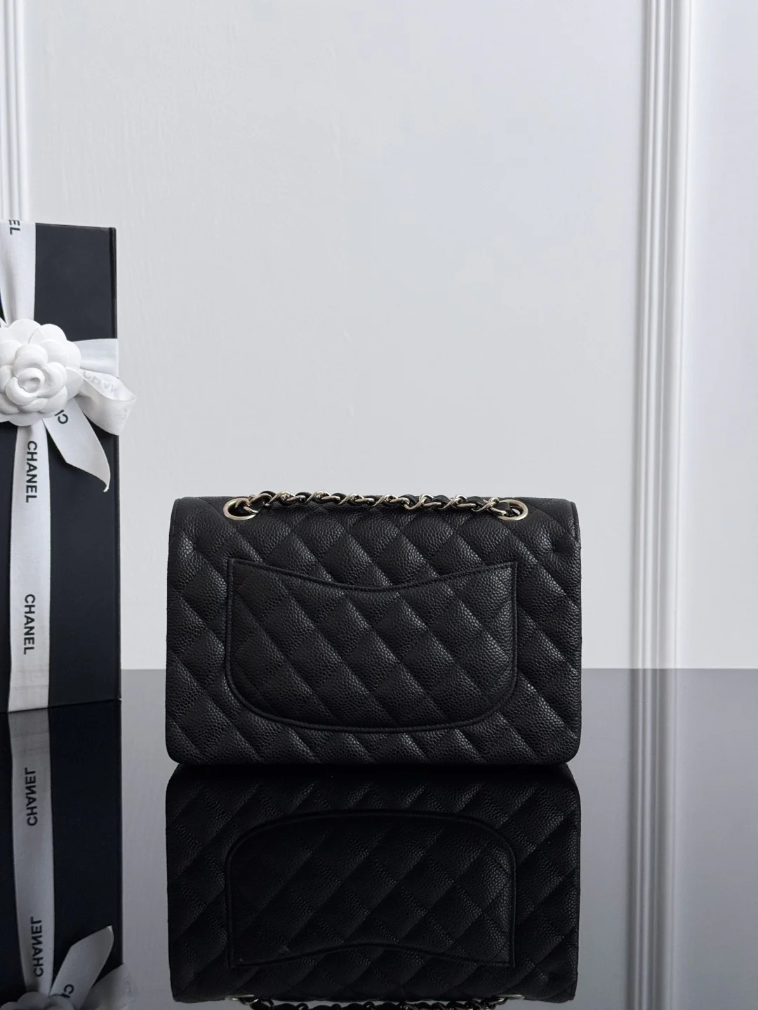 Chan cf23 chain shoulder bag