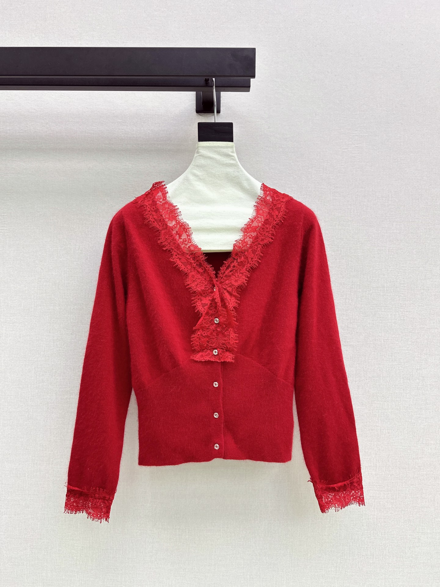 ES 26fw lace contract knit sweater