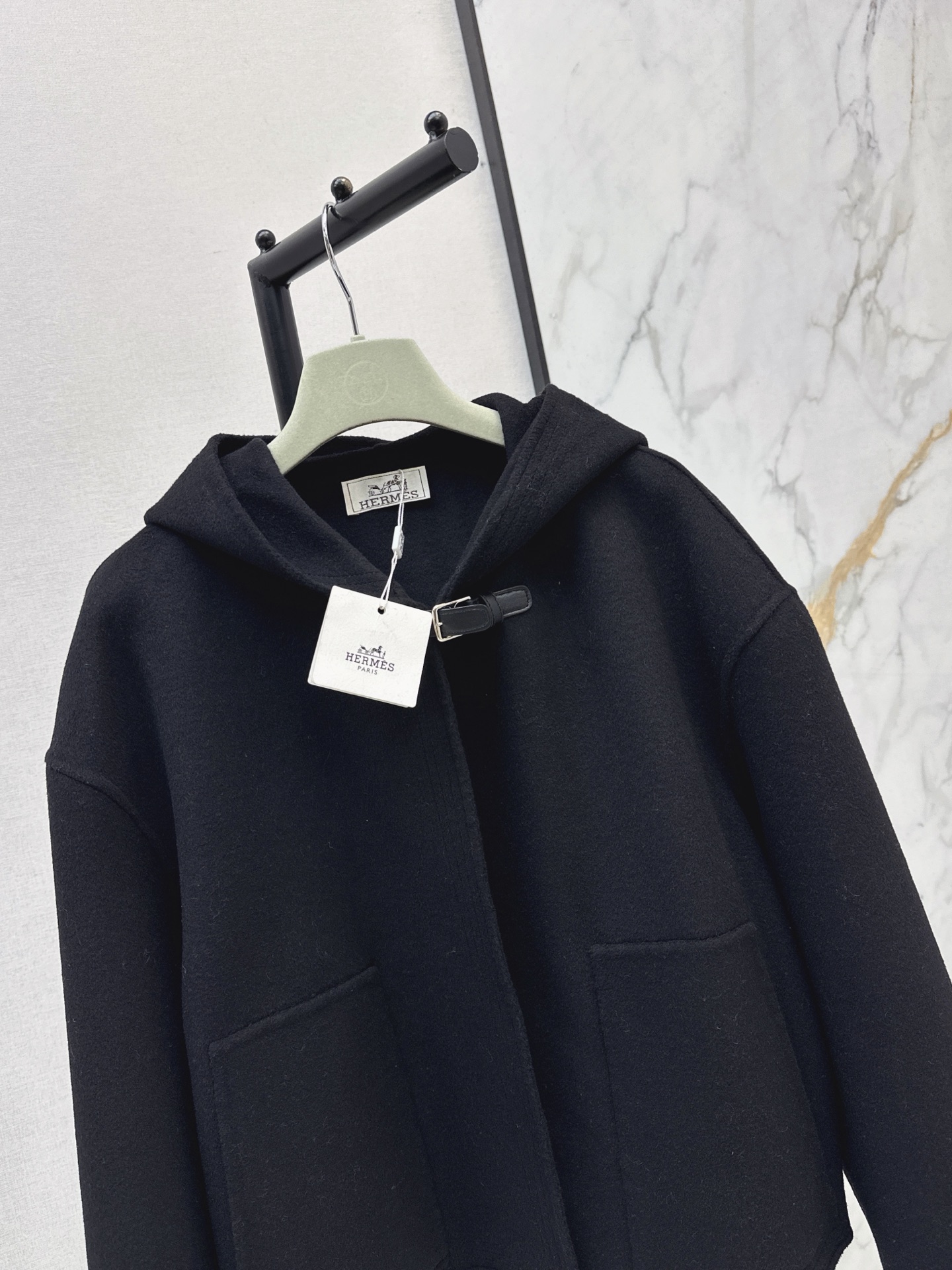 Her 26fw woolen hooded jacket