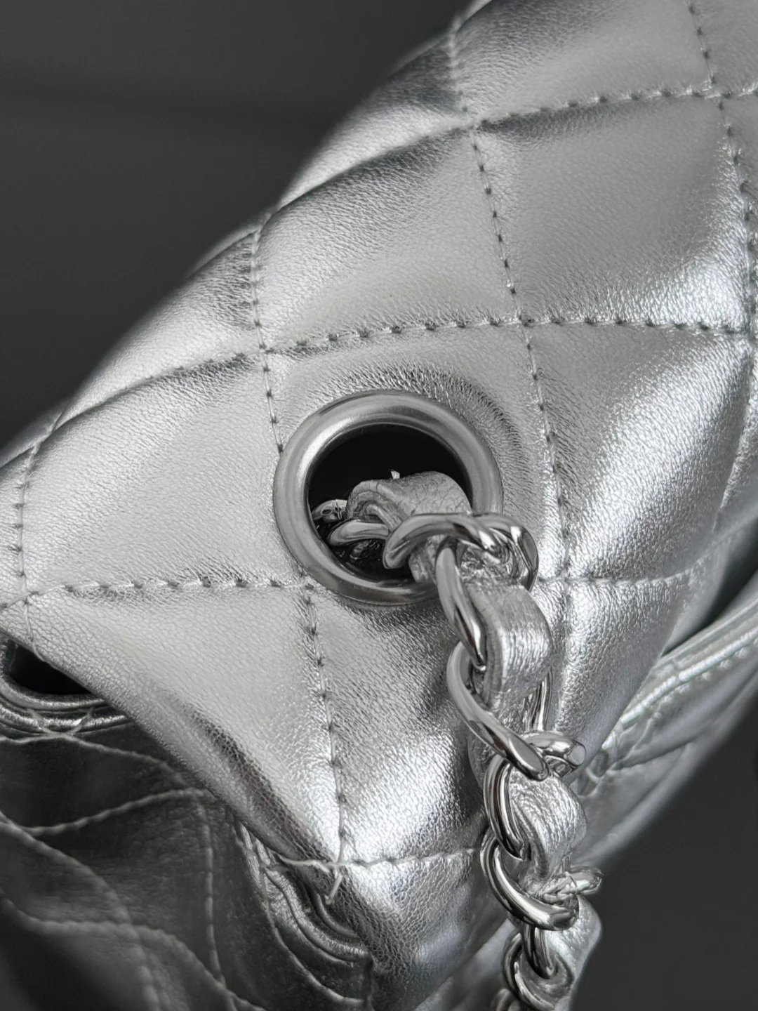 Chan cf20 chain shoulder bag