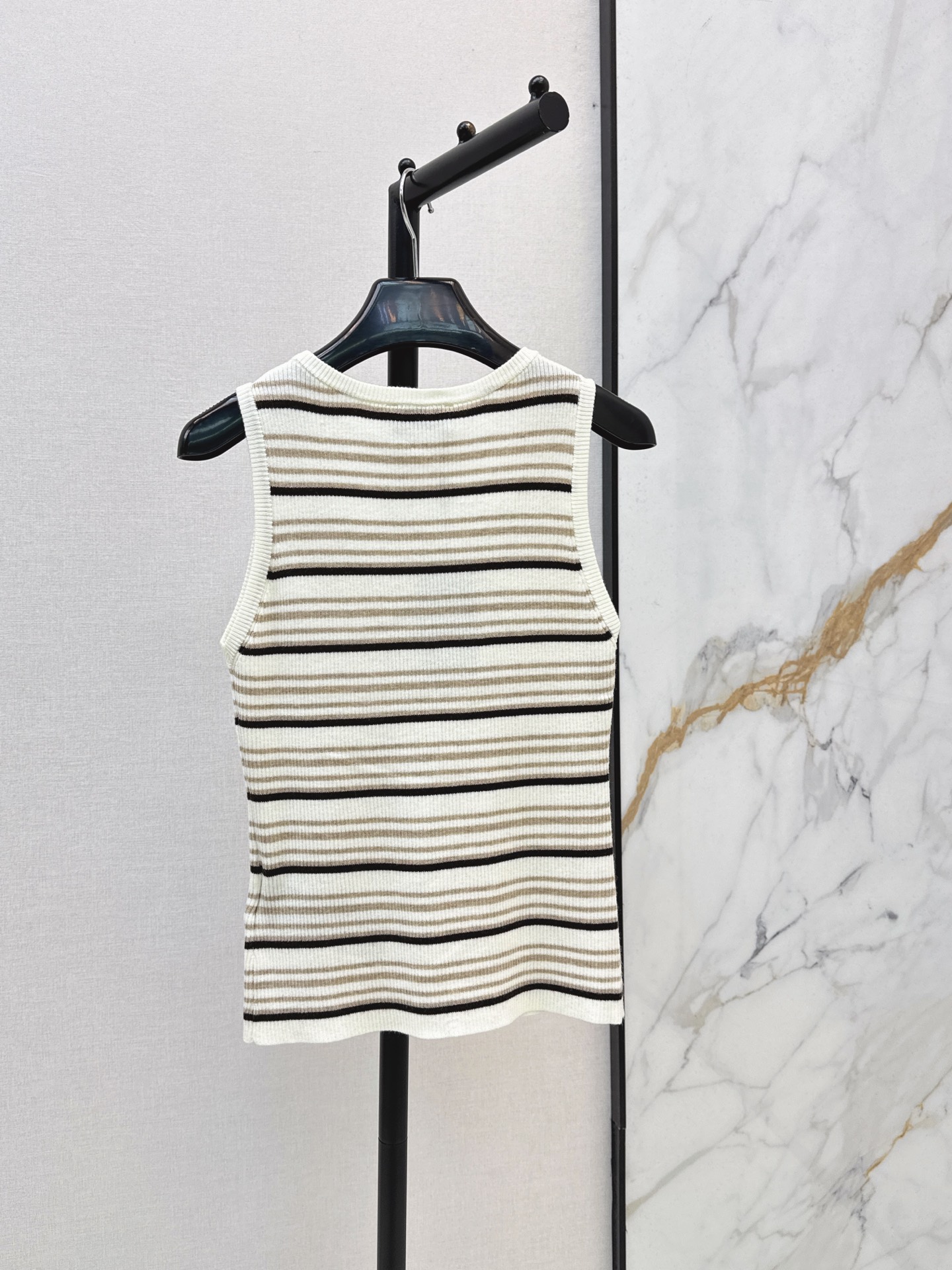 Sain 26fw stripe knit vest