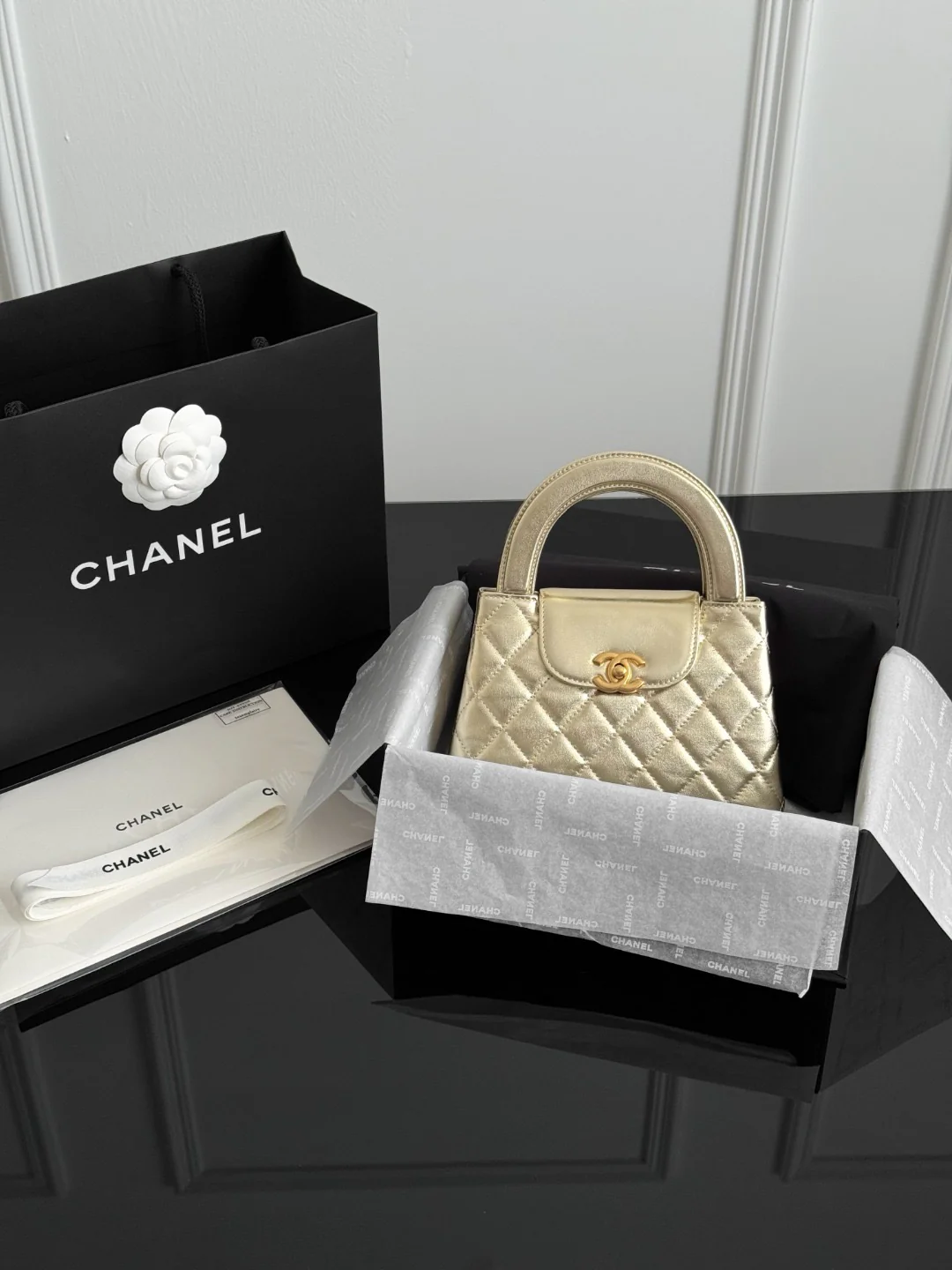 Chan 25A kelly bag with chain
