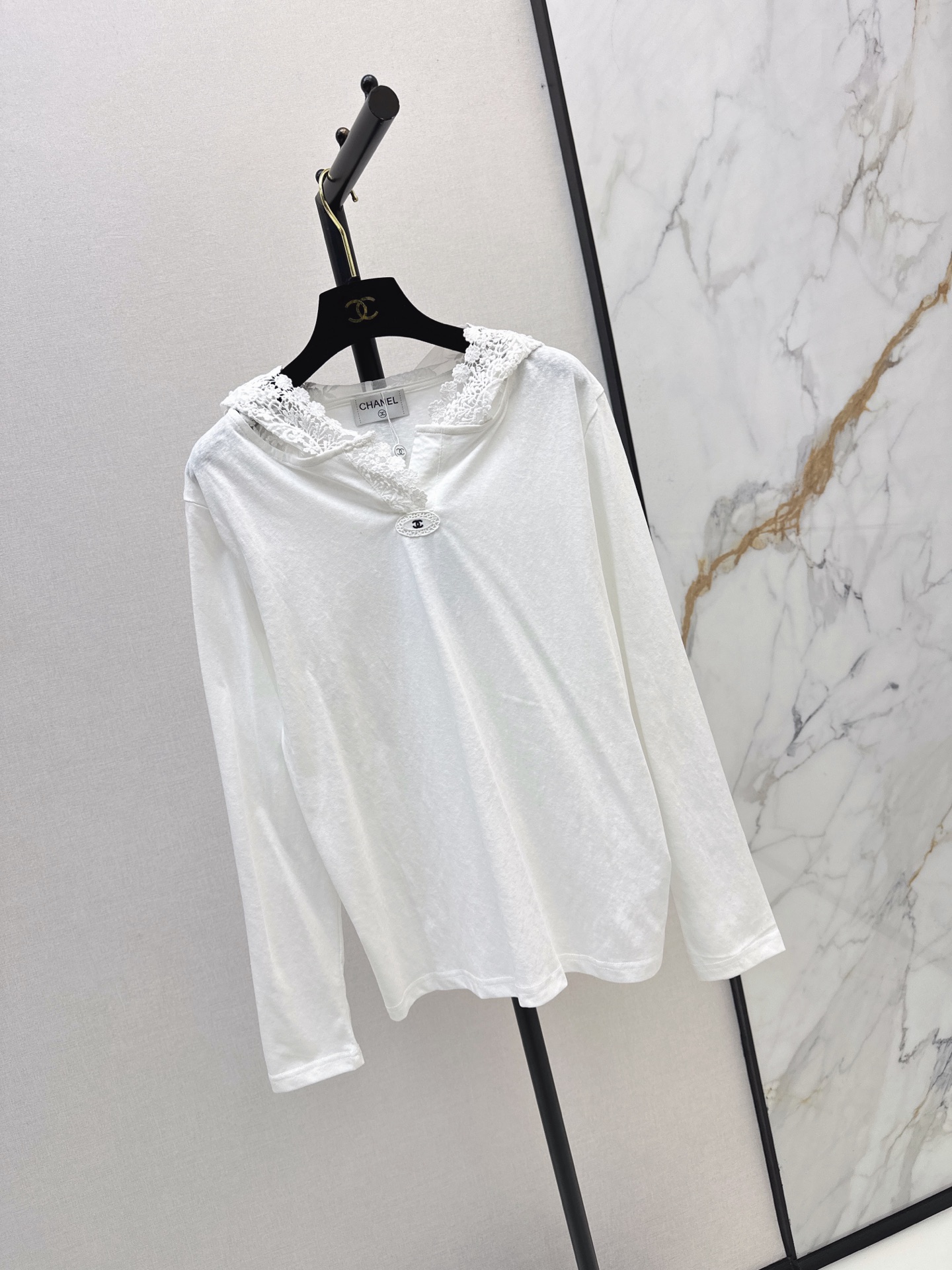 Chan 26fw lace-trim hooded top